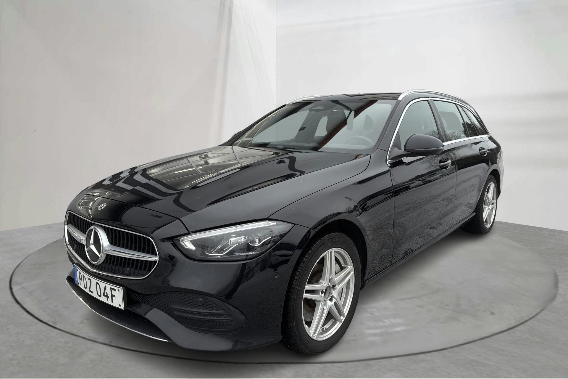 Esitlusfoto 1 aadressil 18: Mercedes C 300 e Kombi S206 (333hk) - 158 480 km - Automaatne - must - 2022