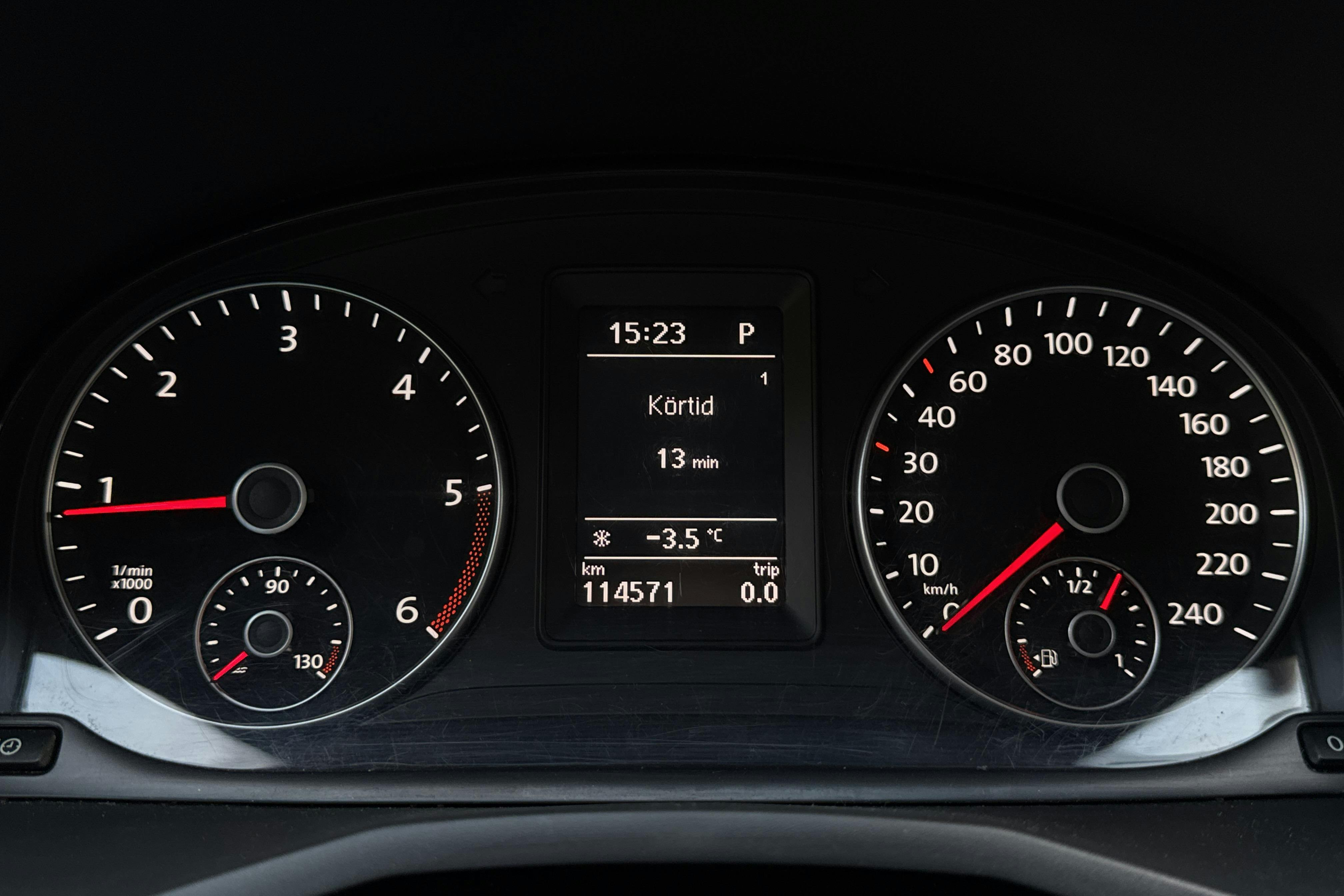 Presentationsfoto 17 av 17: VW Caddy Maxi Life 2.0 TDI (102hk) - 11 458 mil - Automat - vit - 2020