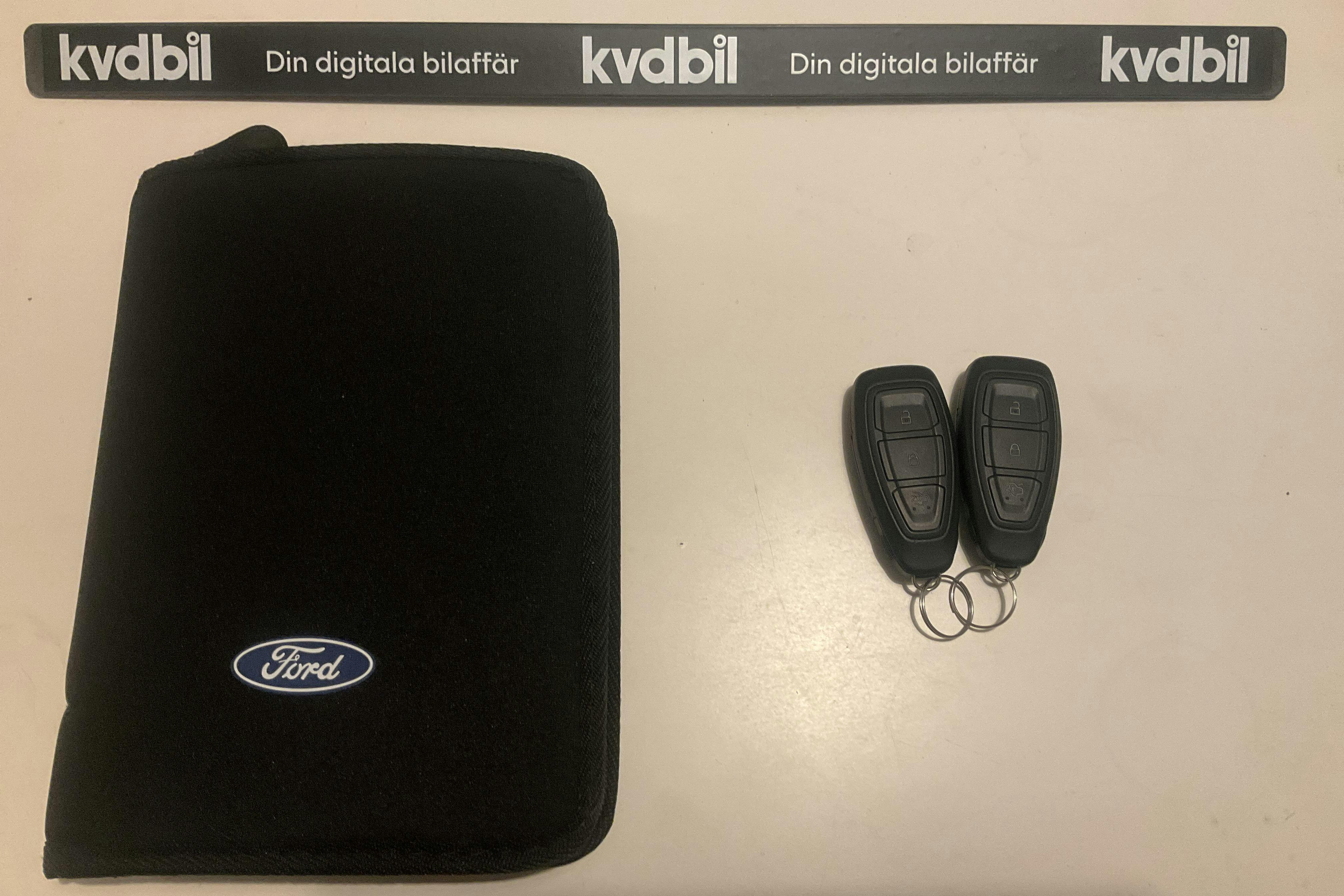 Præsentationsfoto 19 af 19: Ford Focus 1.5 TDCi Kombi (120hk) - 30 050 kilometer - Manuel - Hvid - 2021