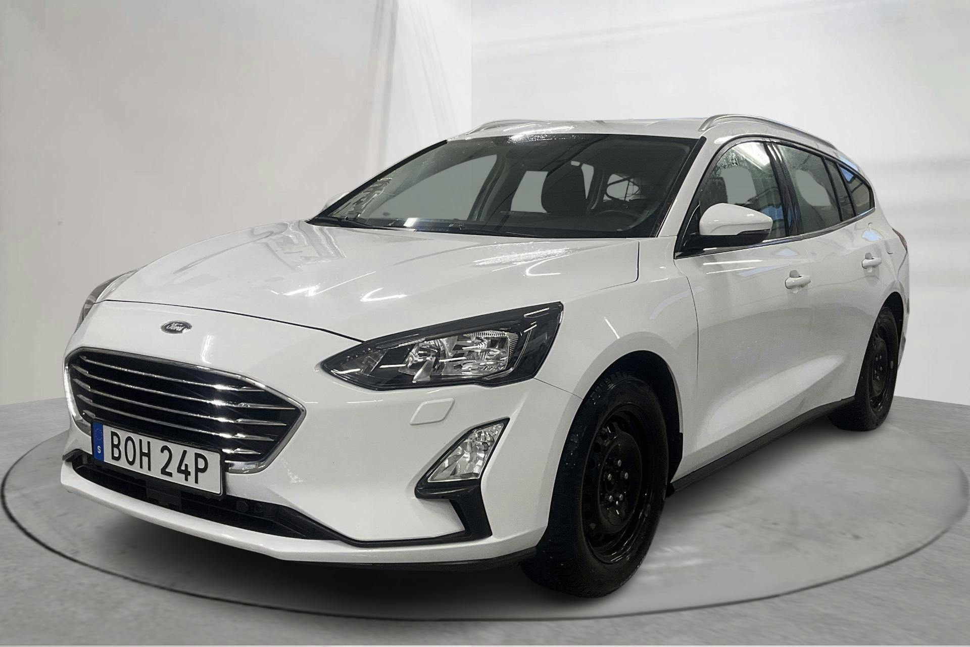 Præsentationsfoto 1 af 19: Ford Focus 1.5 TDCi Kombi (120hk) - 30 050 kilometer - Manuel - Hvid - 2021