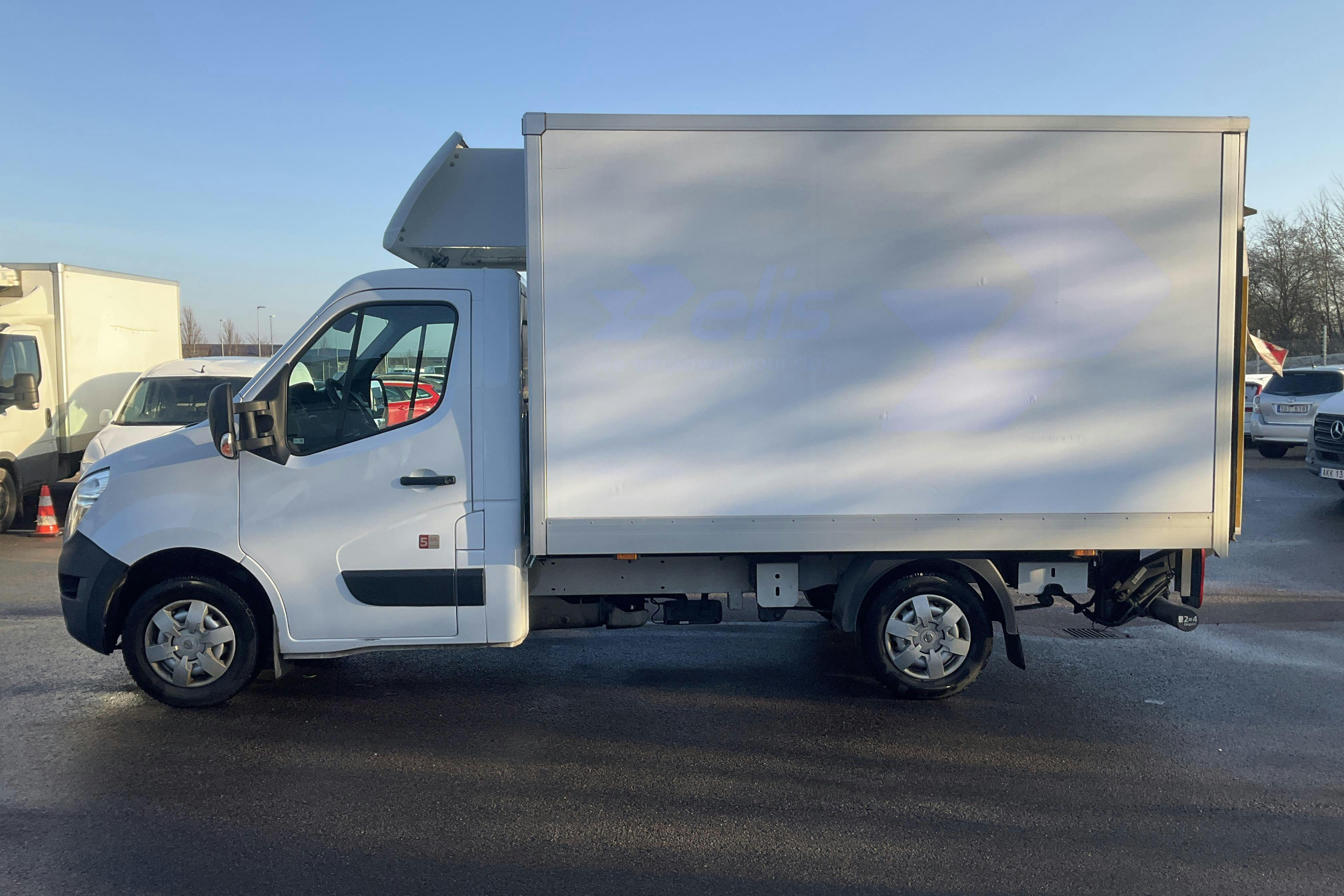 Presentationsfoto 2 av 16: Nissan NV400 2.3 dCi 2WD (180hk) - 12 925 mil - Automat - vit - 2021