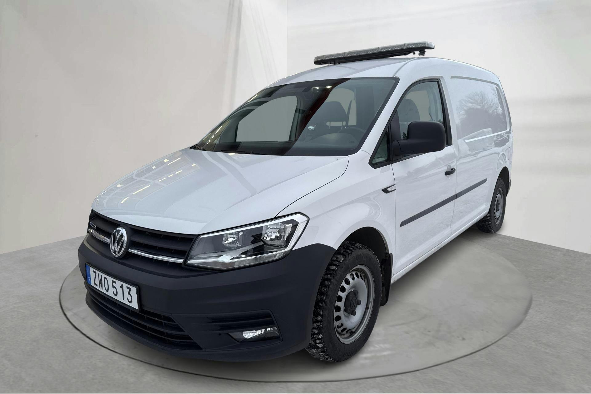 Presentationsfoto 1 av 14: VW Caddy 1.4 TGI Maxi Skåp (110hk) - 4 034 mil - Manuell - vit - 2020