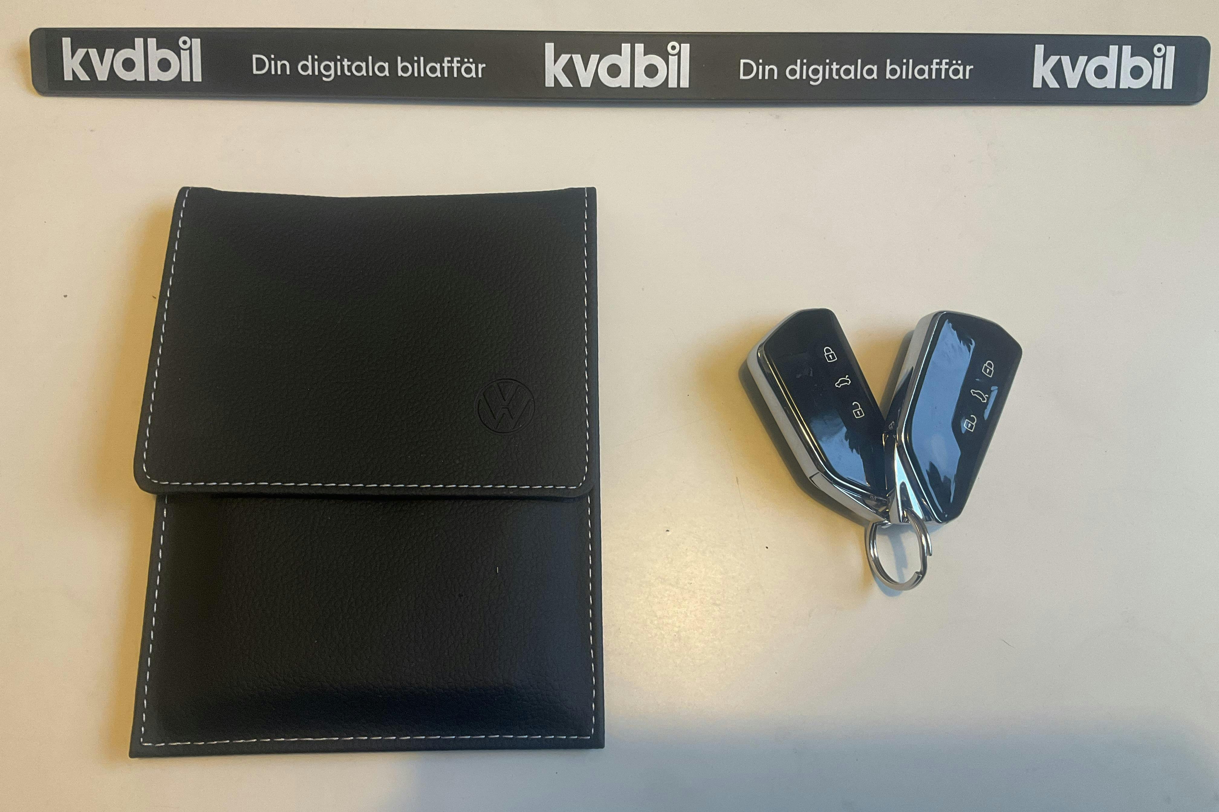 Presentation photo 29 of 29: VW ID.4 GTX 77kWh AWD (299hk) - 36 950 km - Automatic - white - 2023