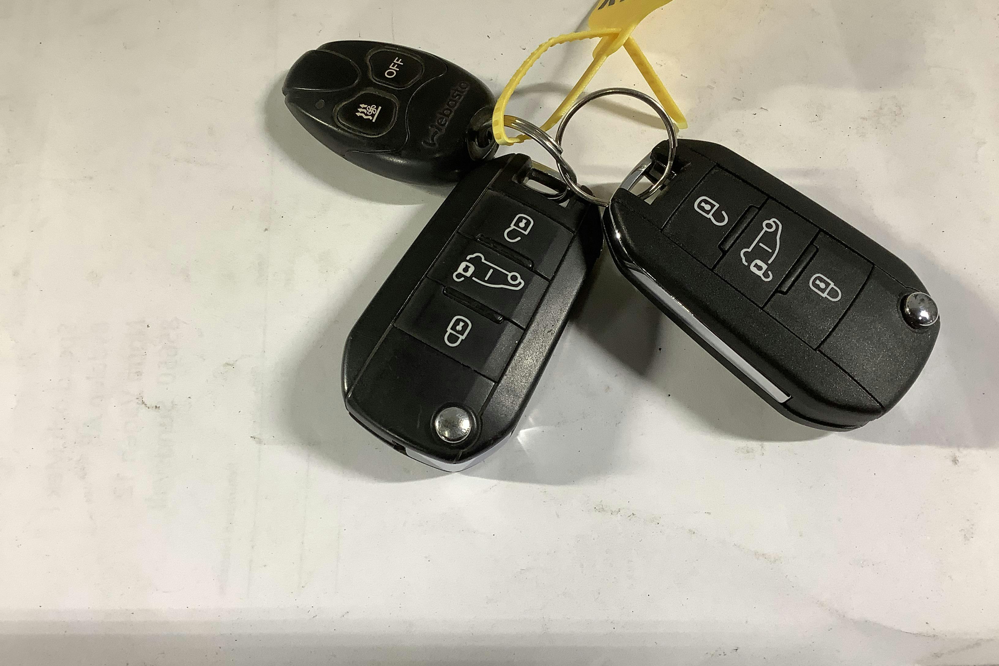 Presentation photo 15 of 15: Citroën Jumpy III 2.0 BlueHDI Skåp (180hk) - 109 960 km - Automatic - white - 2021