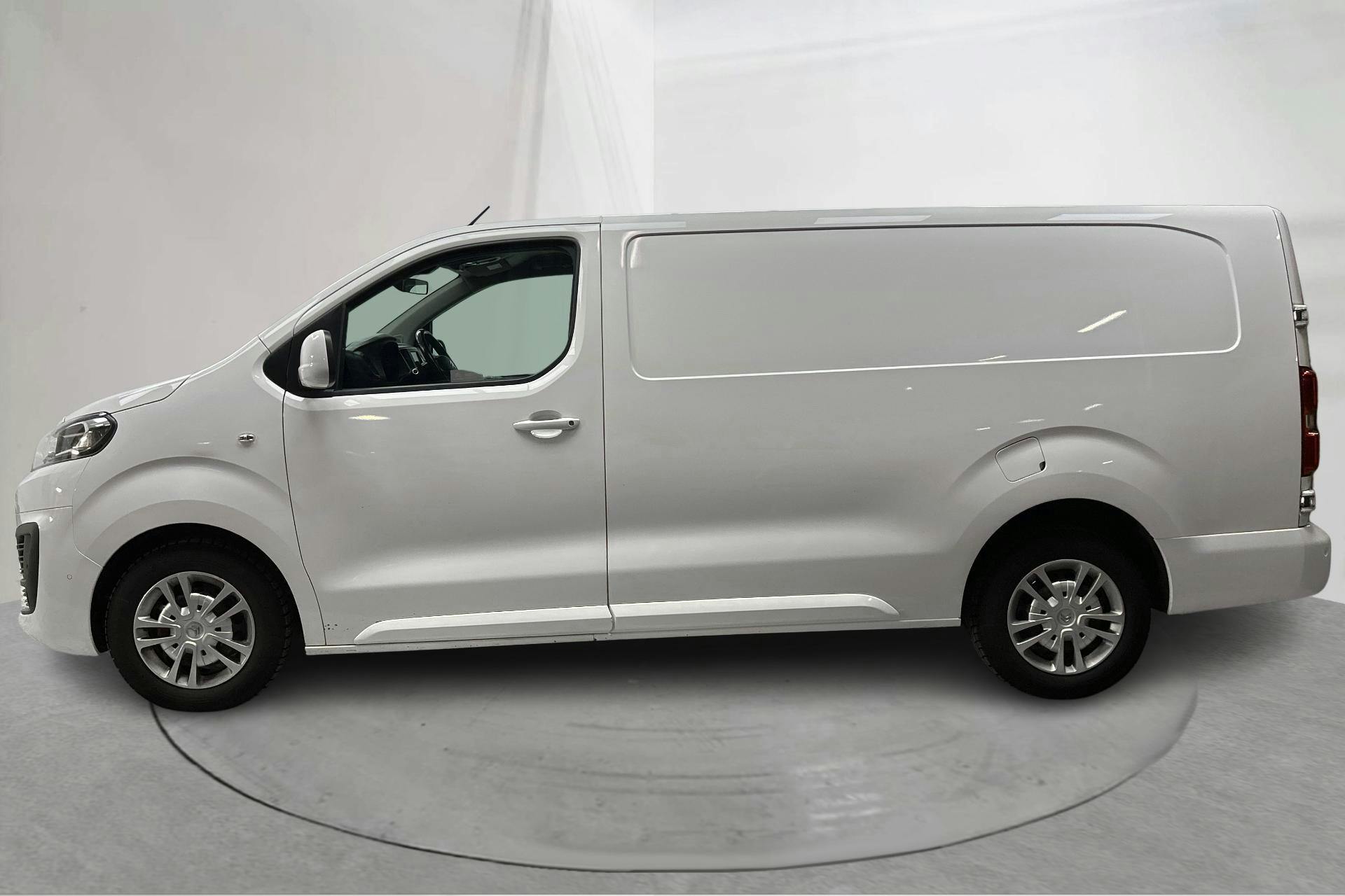 Presentation photo 2 of 15: Citroën Jumpy III 2.0 BlueHDI Skåp (180hk) - 109 960 km - Automatic - white - 2021