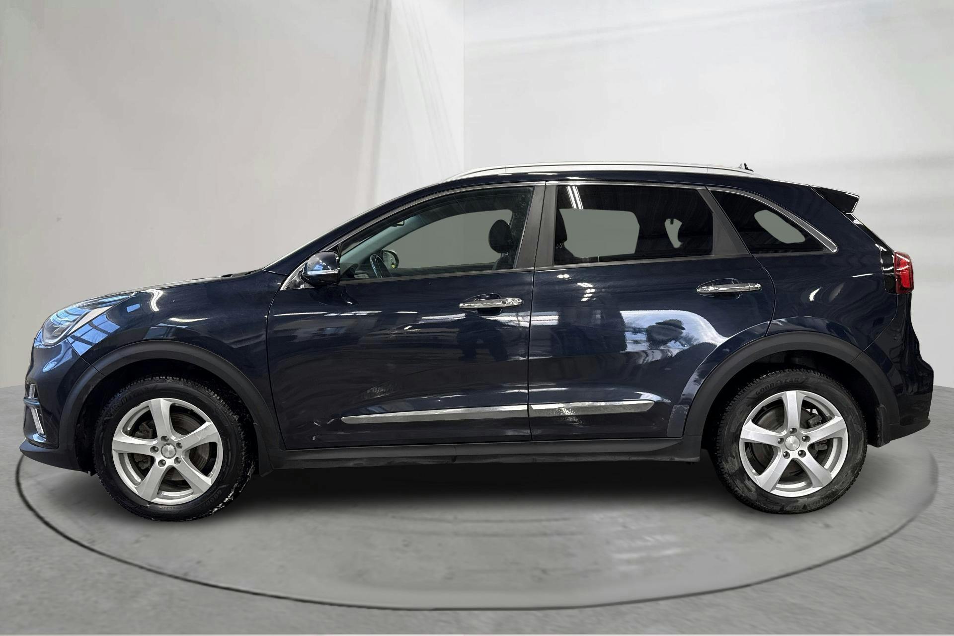 Presentation photo 2 of 20: KIA e-Niro 64kWh (204hk) - 175 800 km - Automatic - blue - 2020