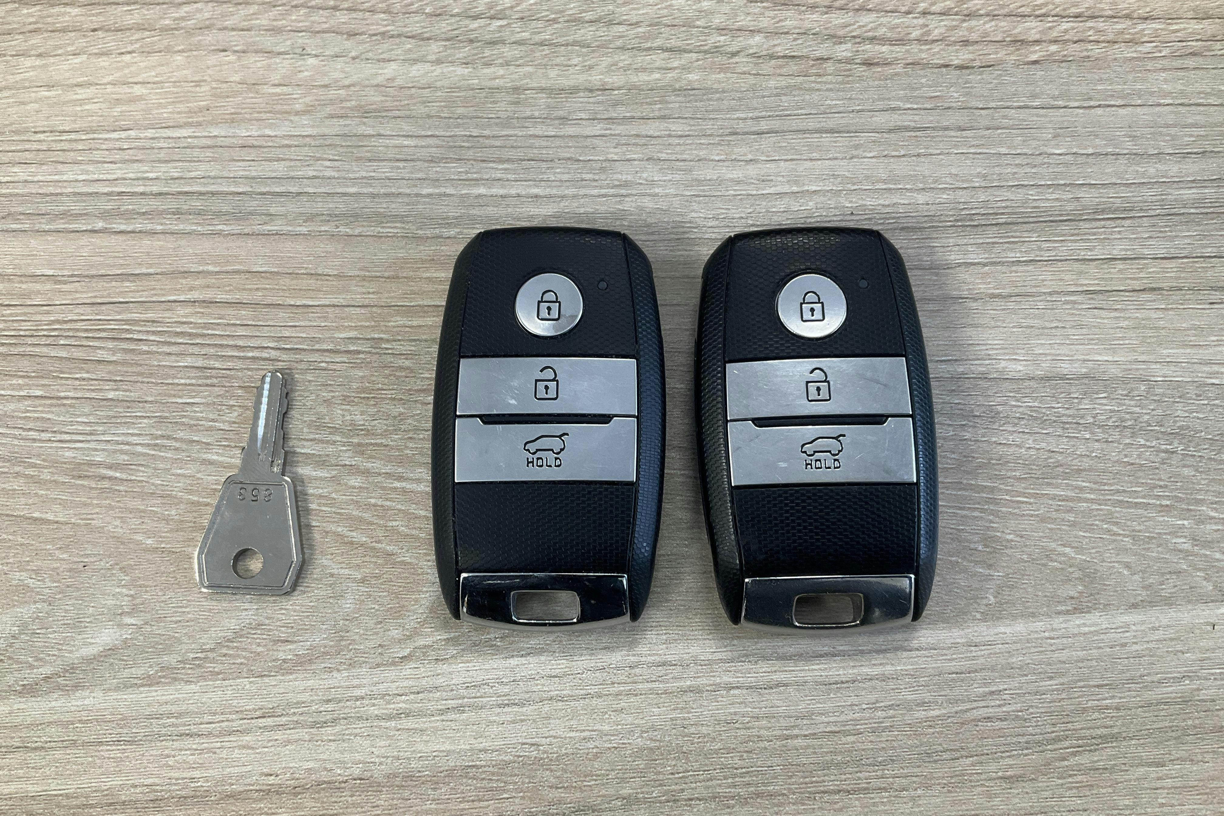 Presentation photo 20 of 20: KIA e-Niro 64kWh (204hk) - 175 800 km - Automatic - blue - 2020