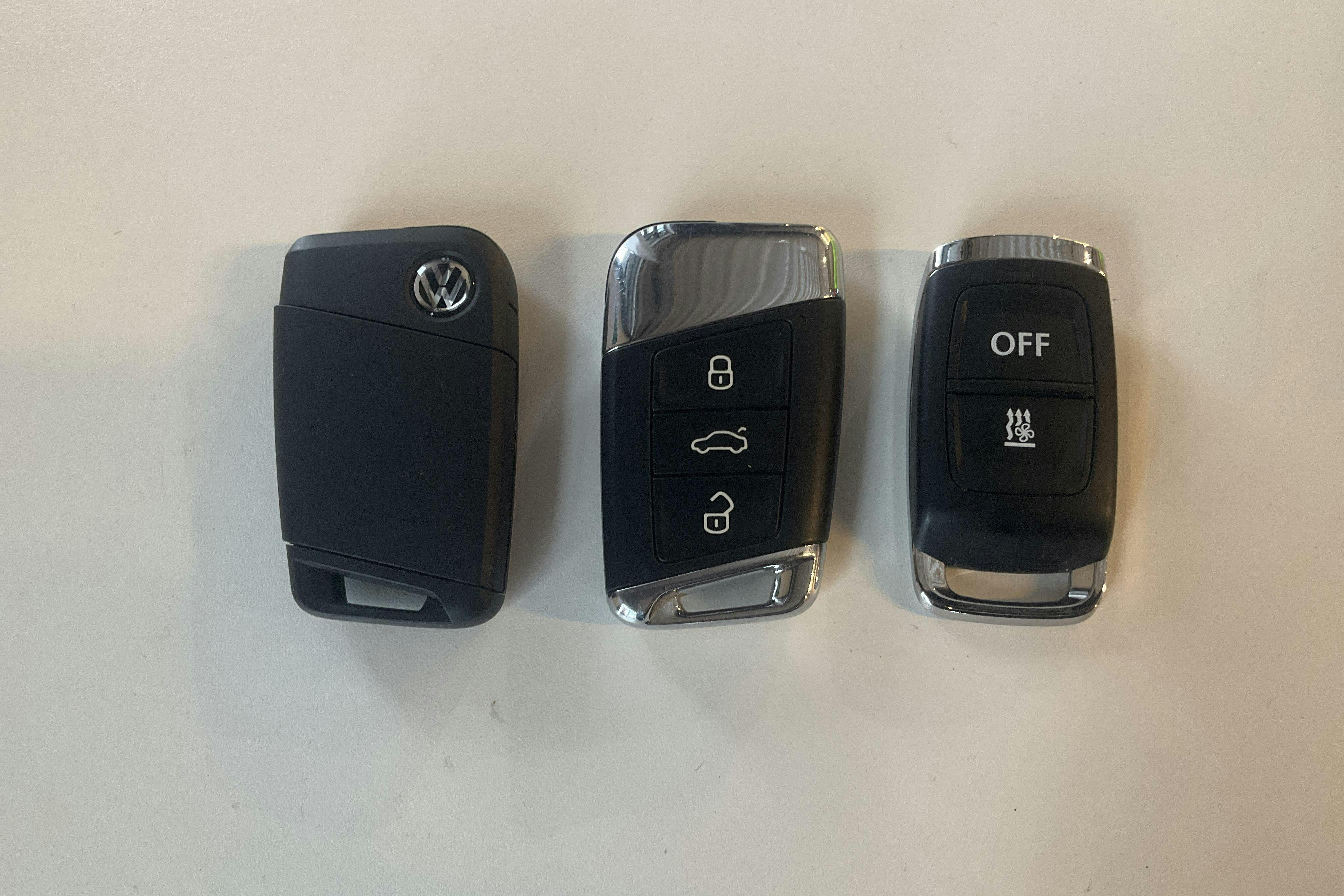 Presentationsfoto 19 av 19: VW Passat 1.5 TSI Sportscombi (150hk) - 14 434 mil - Automat - vit - 2020