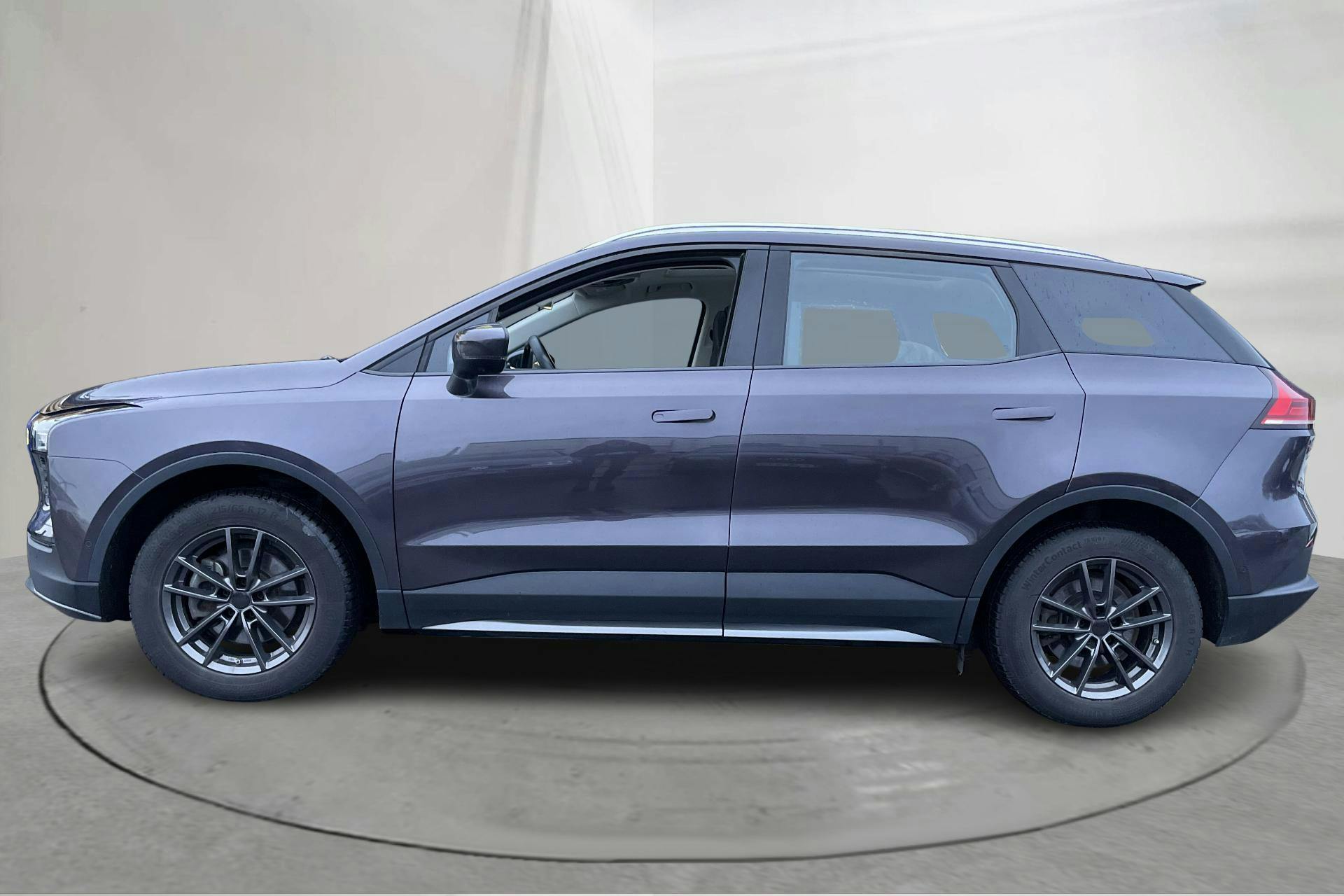 Presentation photo 2 of 22: Aiways U5 63kWh (204hk) - 55 930 km - Automatic - Dark Red - 2022