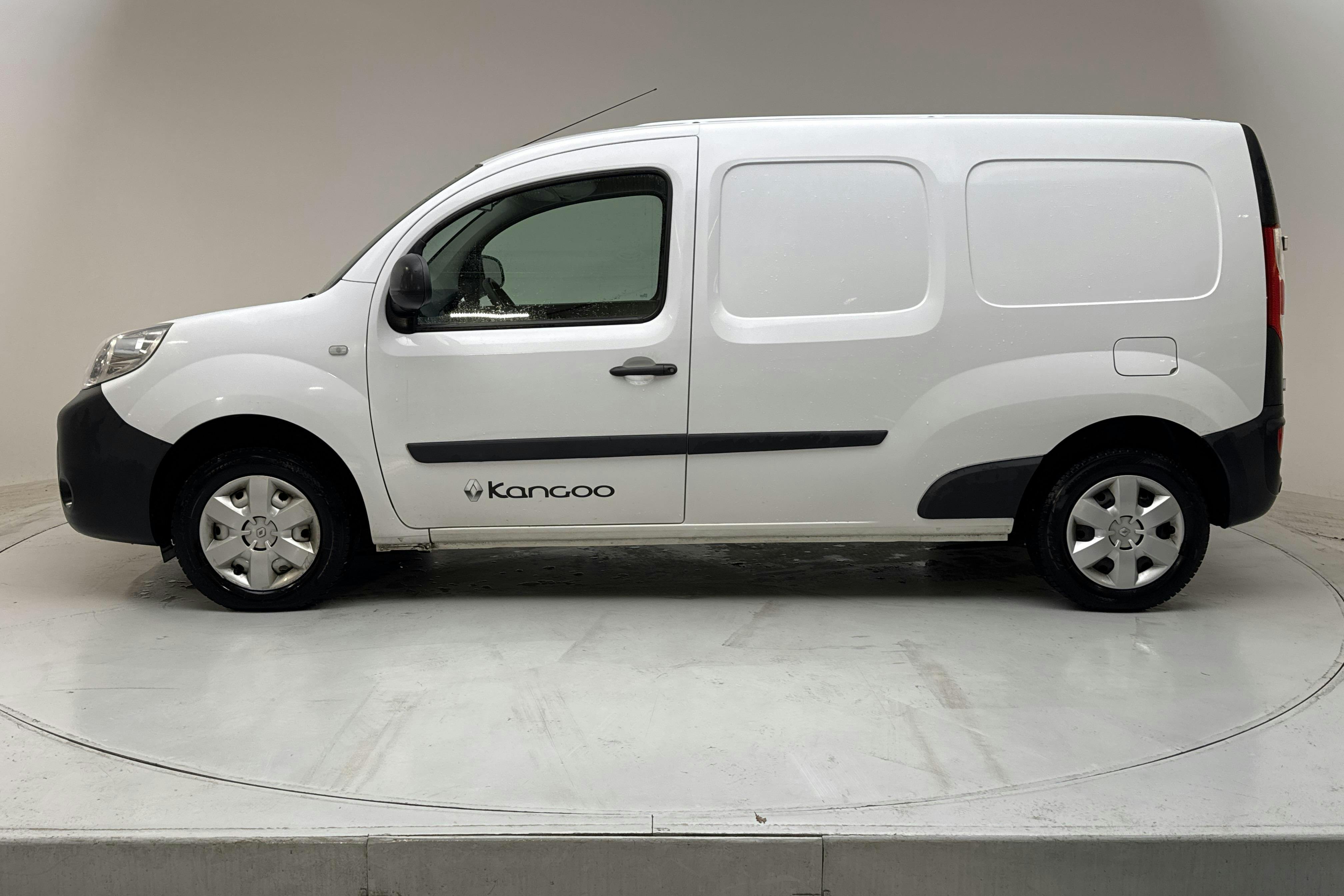 Presentationsfoto 2 av 13: Renault Kangoo 1.5 dCi Maxi Skåp (115hk) - 27 422 mil - Manuell - vit - 2020