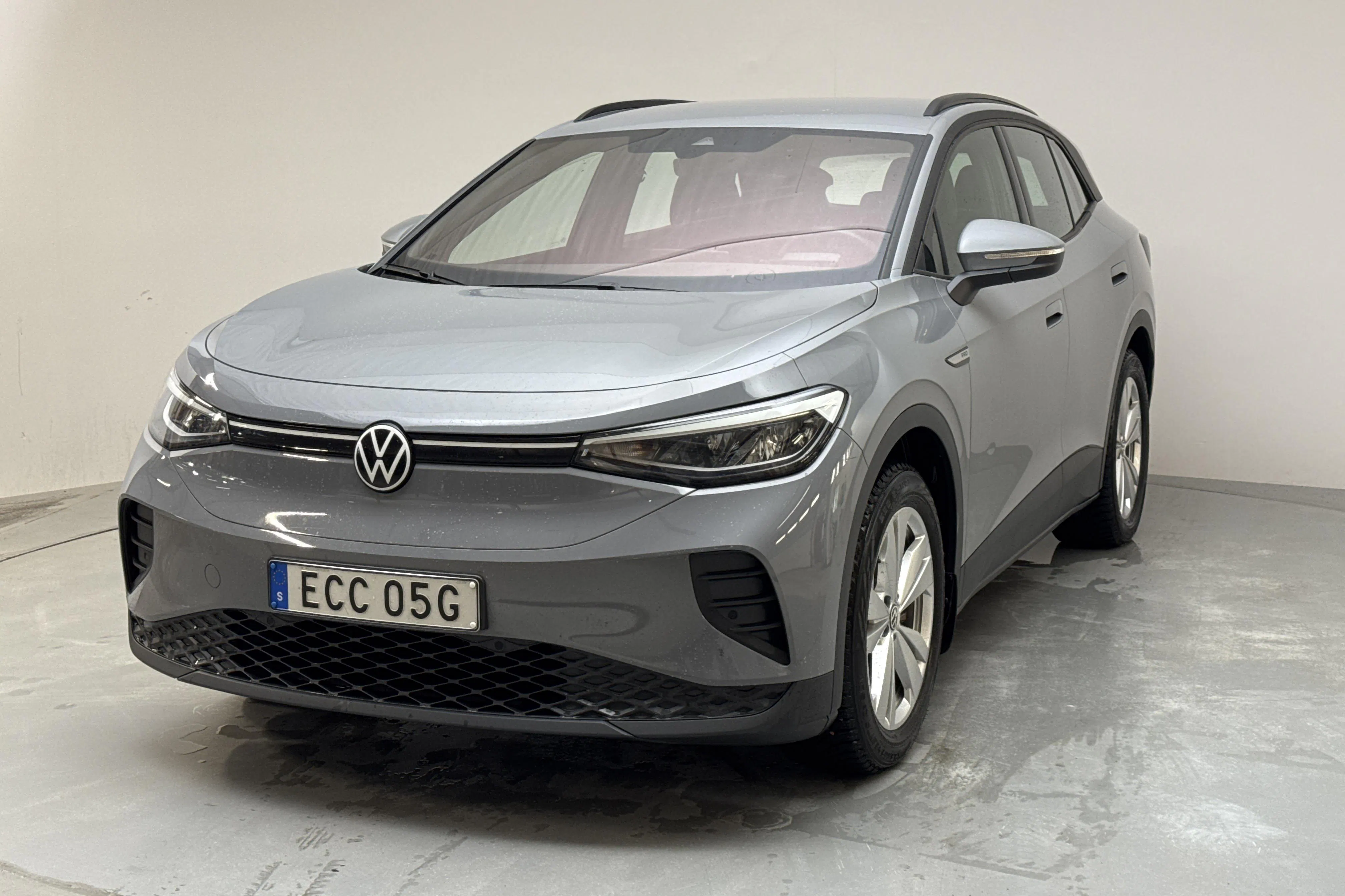 Presentation photo 1 of 16: VW ID.4 77kWh (204hk) - 30 520 km - Automatic - gray - 2022