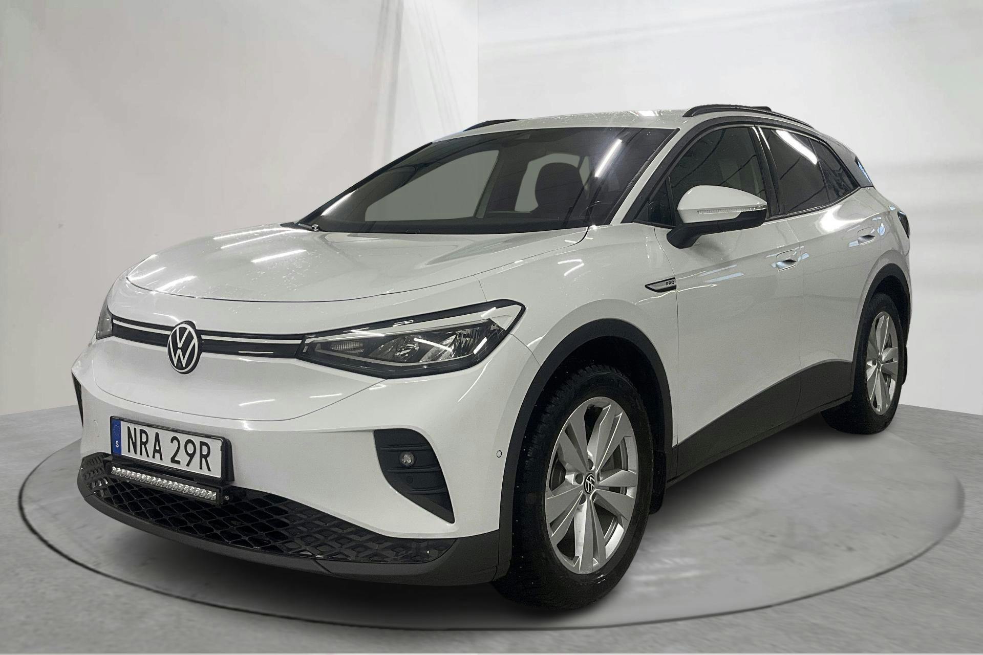 Presentation photo 1 of 29: VW ID.4 77kWh (204hk) - 144 200 km - Automatic - white - 2023