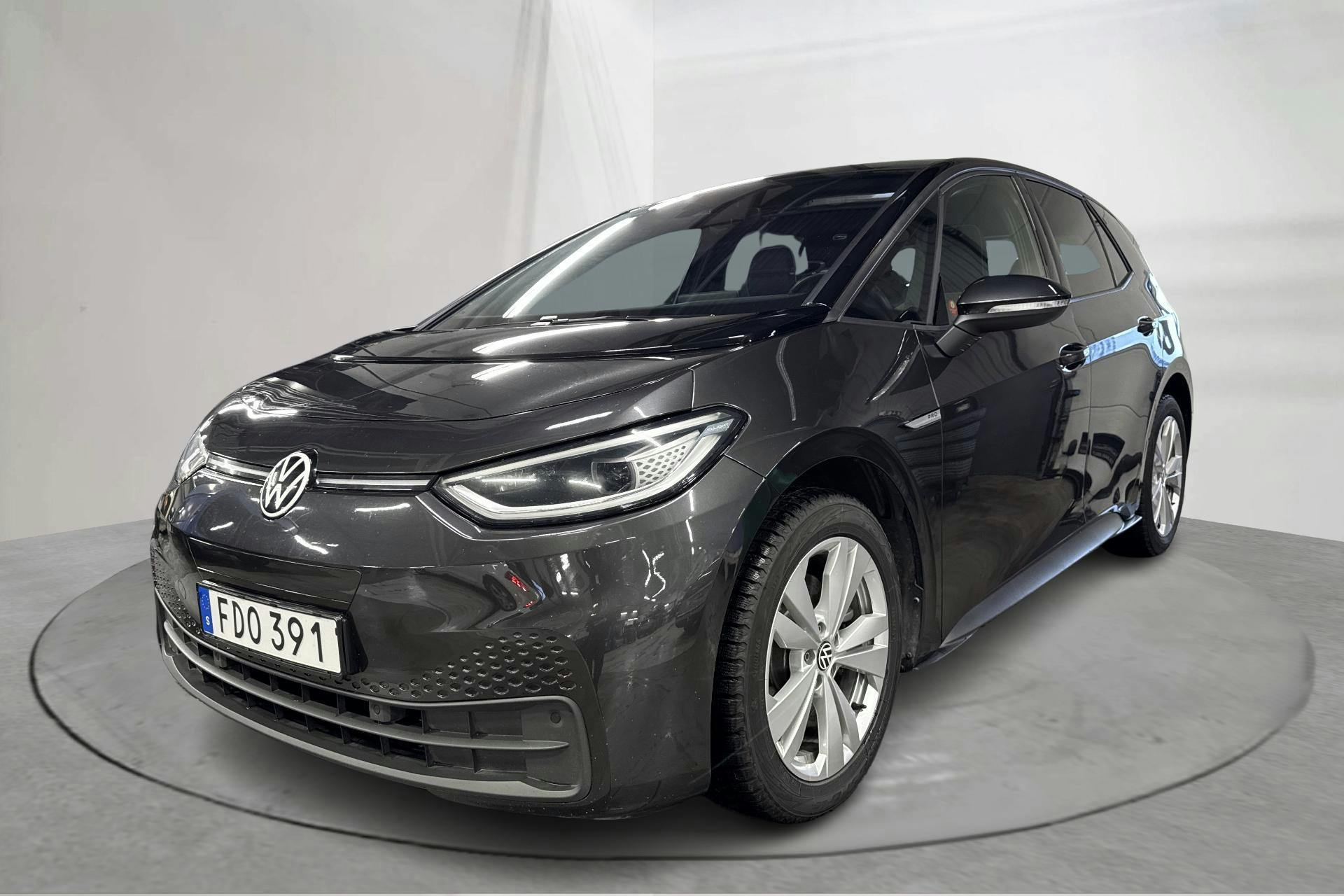 Presentationsfoto 1 av 21: VW ID.3 58kWh (204hk) - 9 517 mil - Automat - Dark Grey - 2021