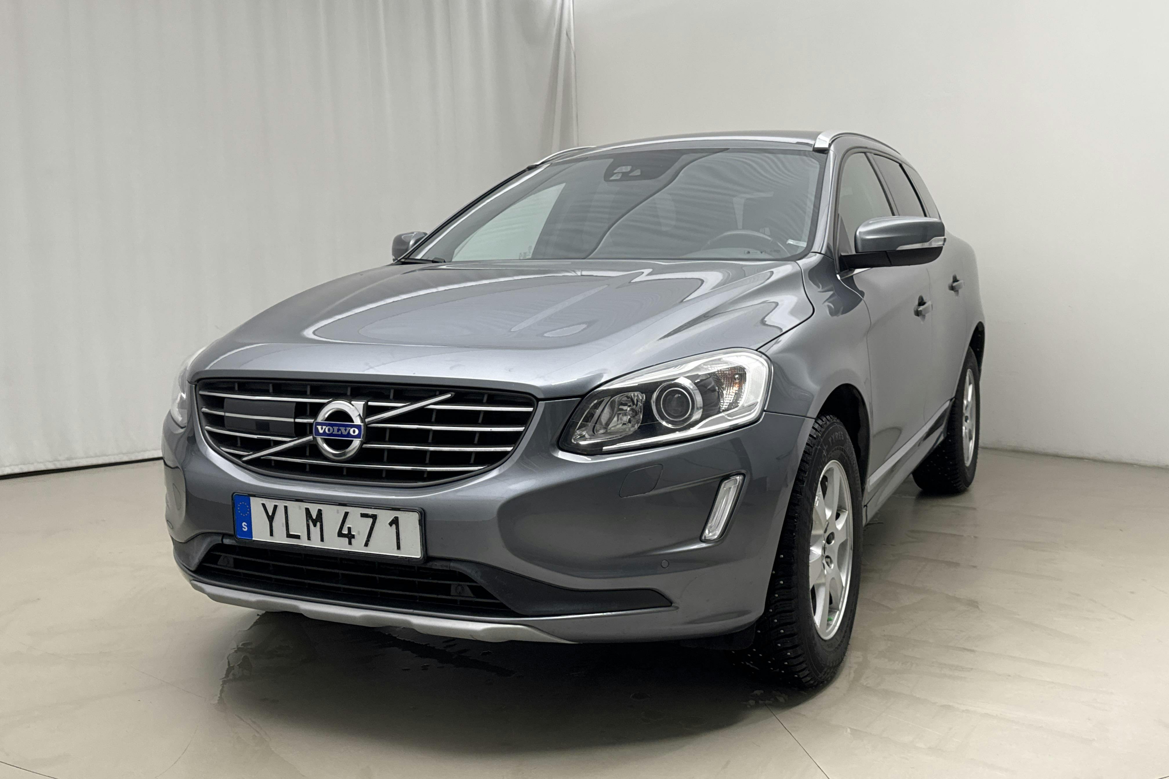 Presentation photo 1 of 16: Volvo XC60 D4 AWD (190hk) - 184 160 km - Automatic - gray - 2017