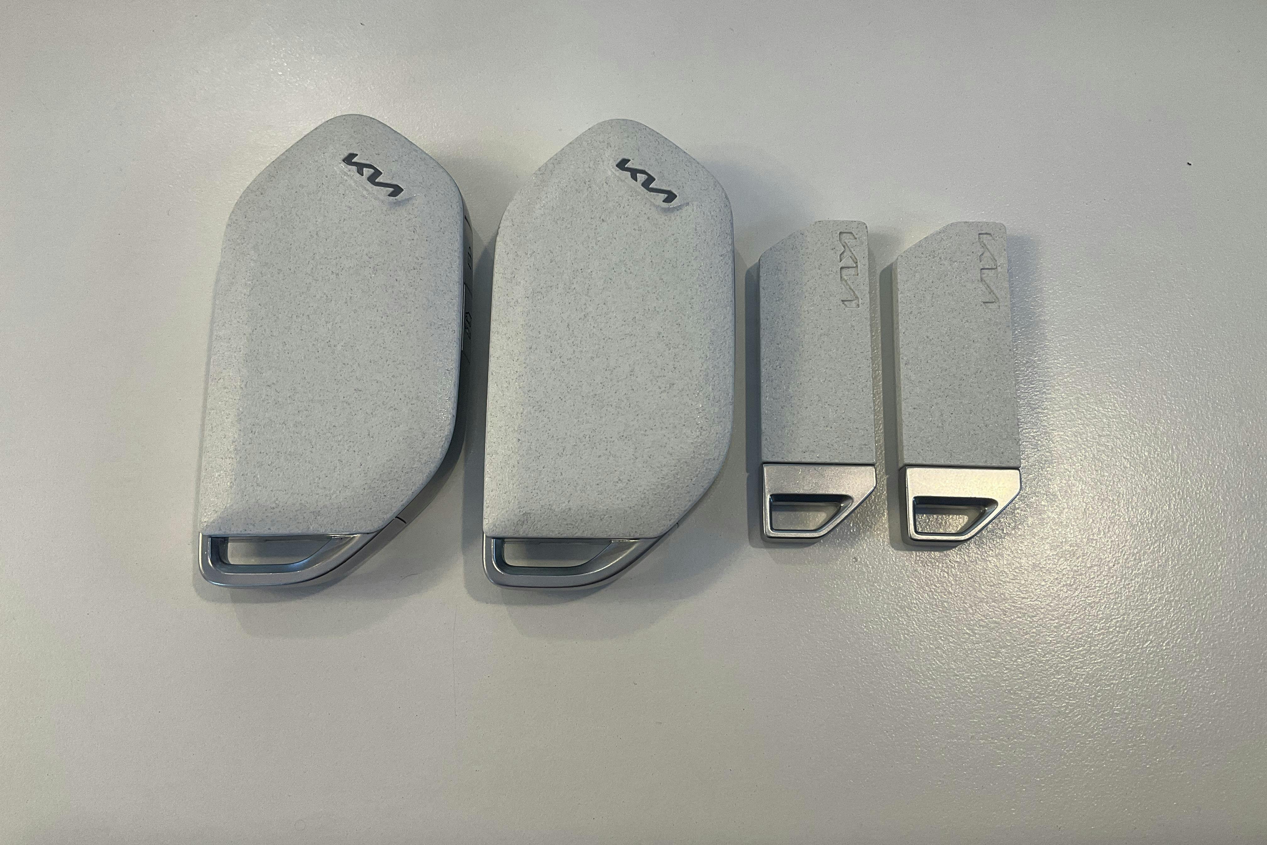 Präsentationsfoto 28 von 28: KIA EV9 AWD (384hk) - 86 090 Kilometer - Verkaufsautomat - Schwarz - 2024