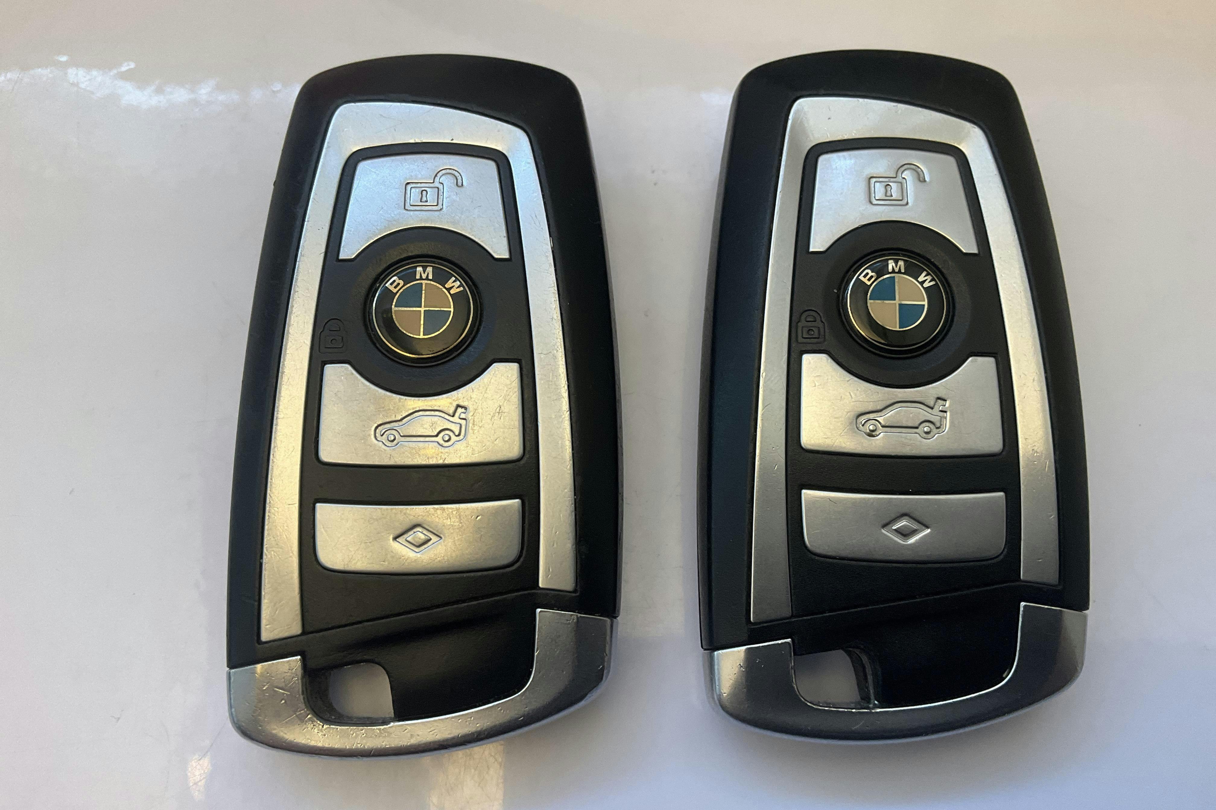 Presentationsfoto 15 av 15: BMW ActiveHybrid 7 Sedan, F01 (320hk) - 24 699 mil - Automat - svart - 2013