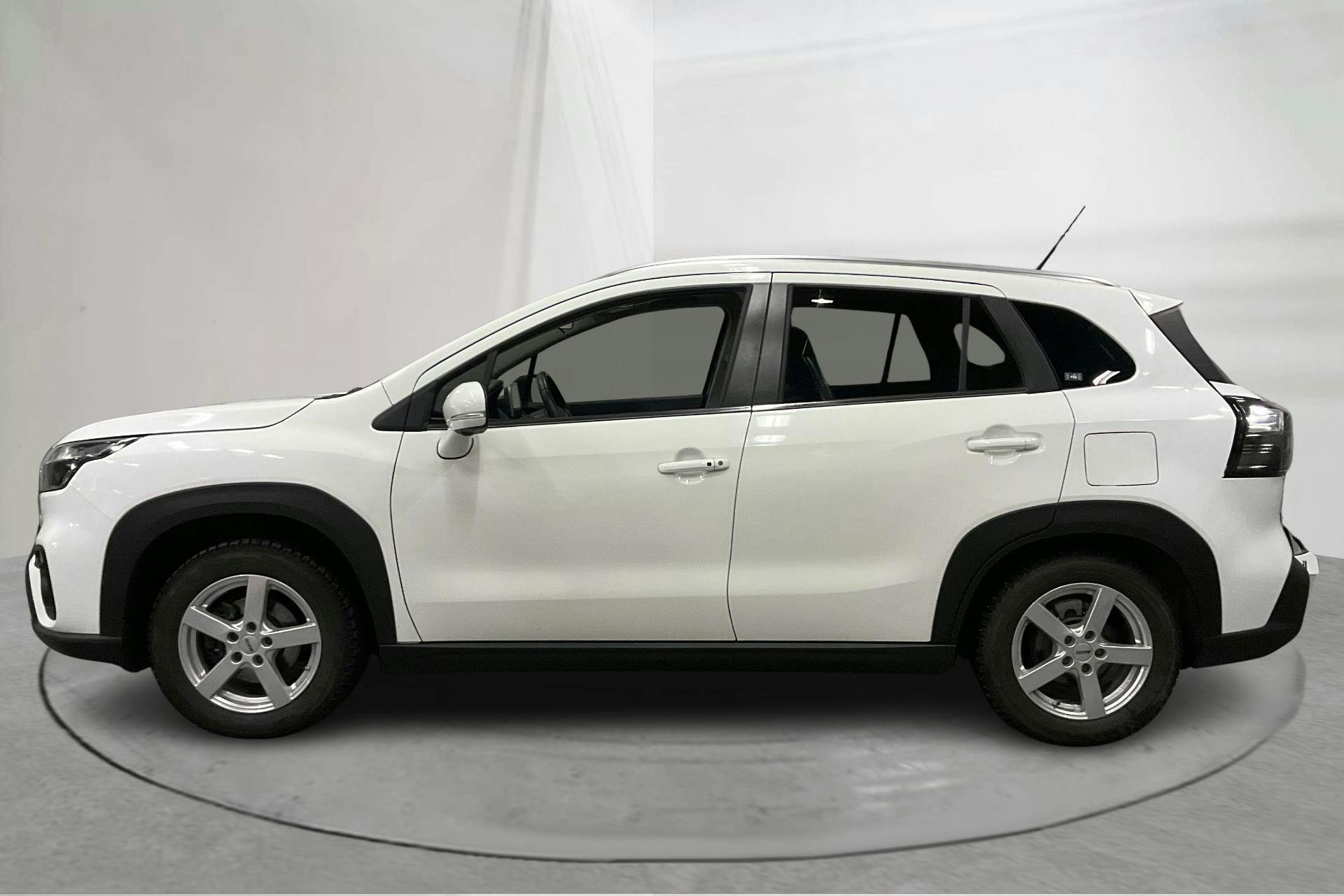 Presentation photo 2 of 21: Suzuki S-Cross 1.4 Hybrid 4x4 (129hk) - 30 940 km - Automatic - white - 2022
