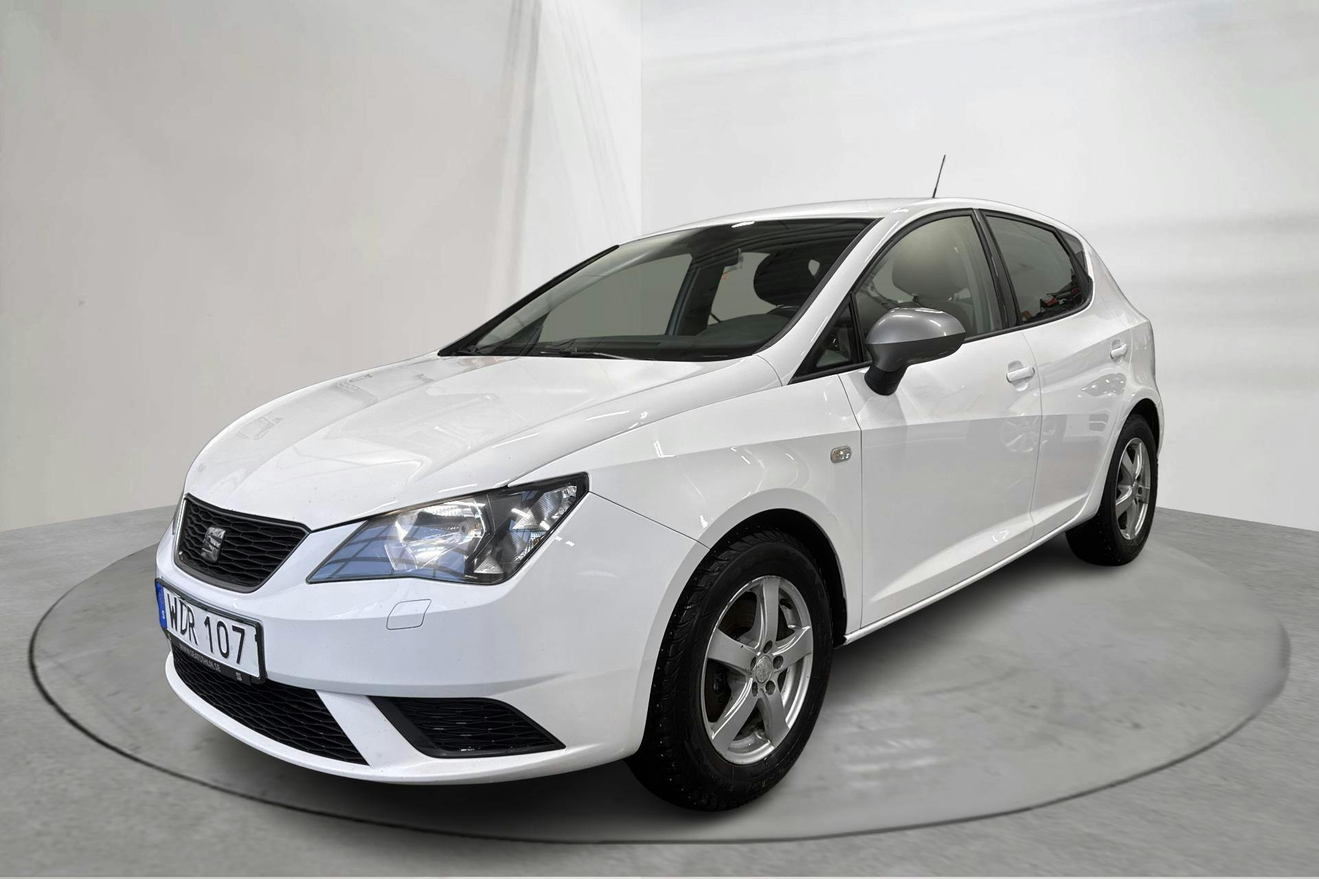 Presentationsfoto 1 av 13: Seat Ibiza 1.0 TSI 5dr (110hk) - 21 051 mil - Automat - vit - 2016