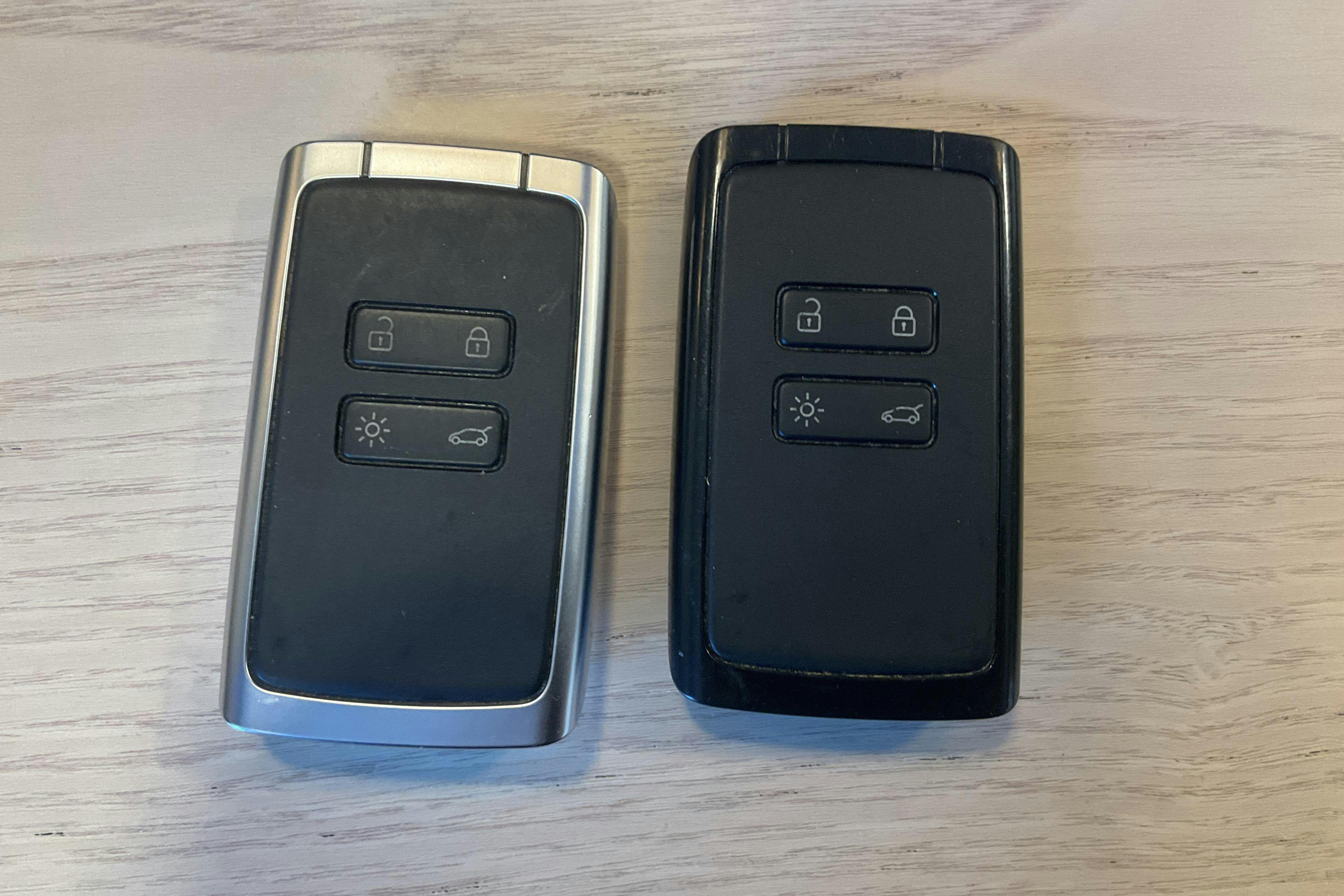 Presentation photo 17 of 17: Renault Zoe 52kWh R135 (135hk) - 54 280 km - Automatic - black - 2020