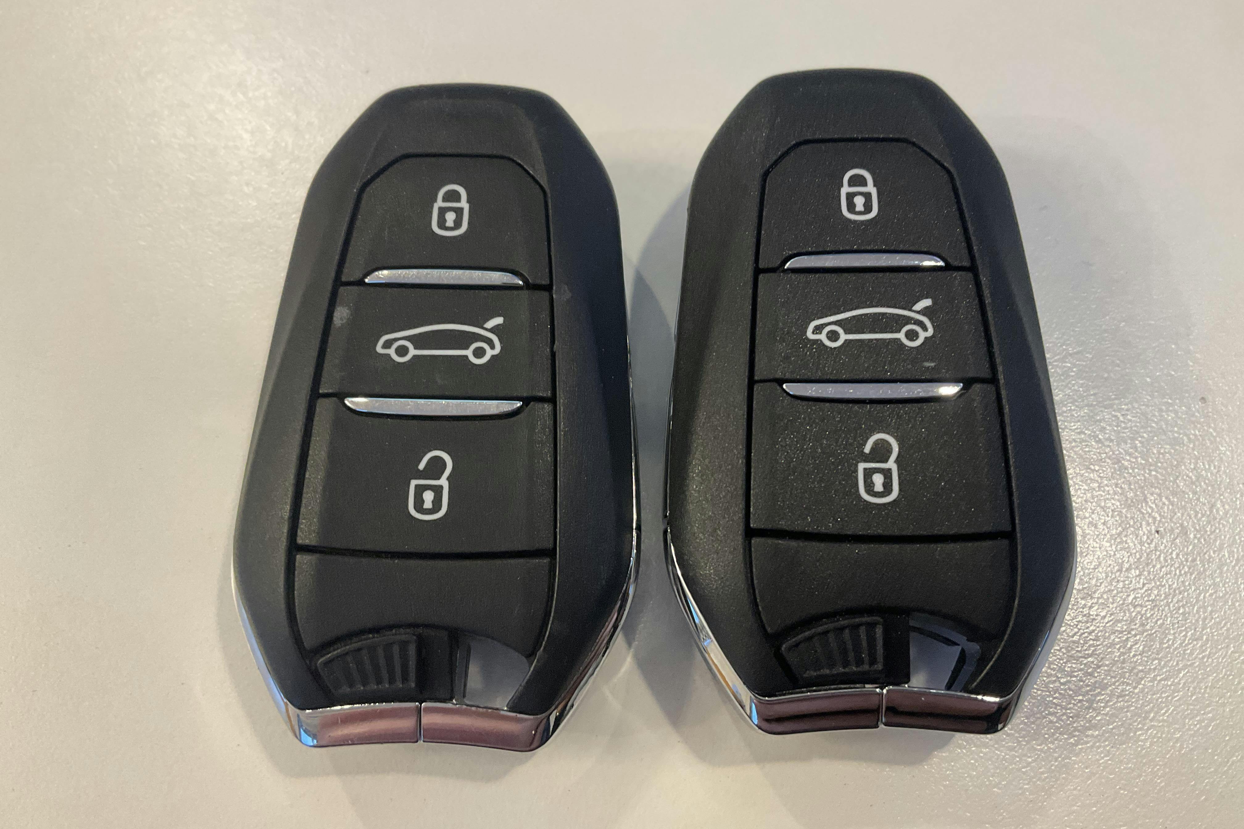 Esittelykuva 17 osoitteesta 17: Opel Mokka-e (136hk) - 44 480 km - Automaattinen - musta - 2022