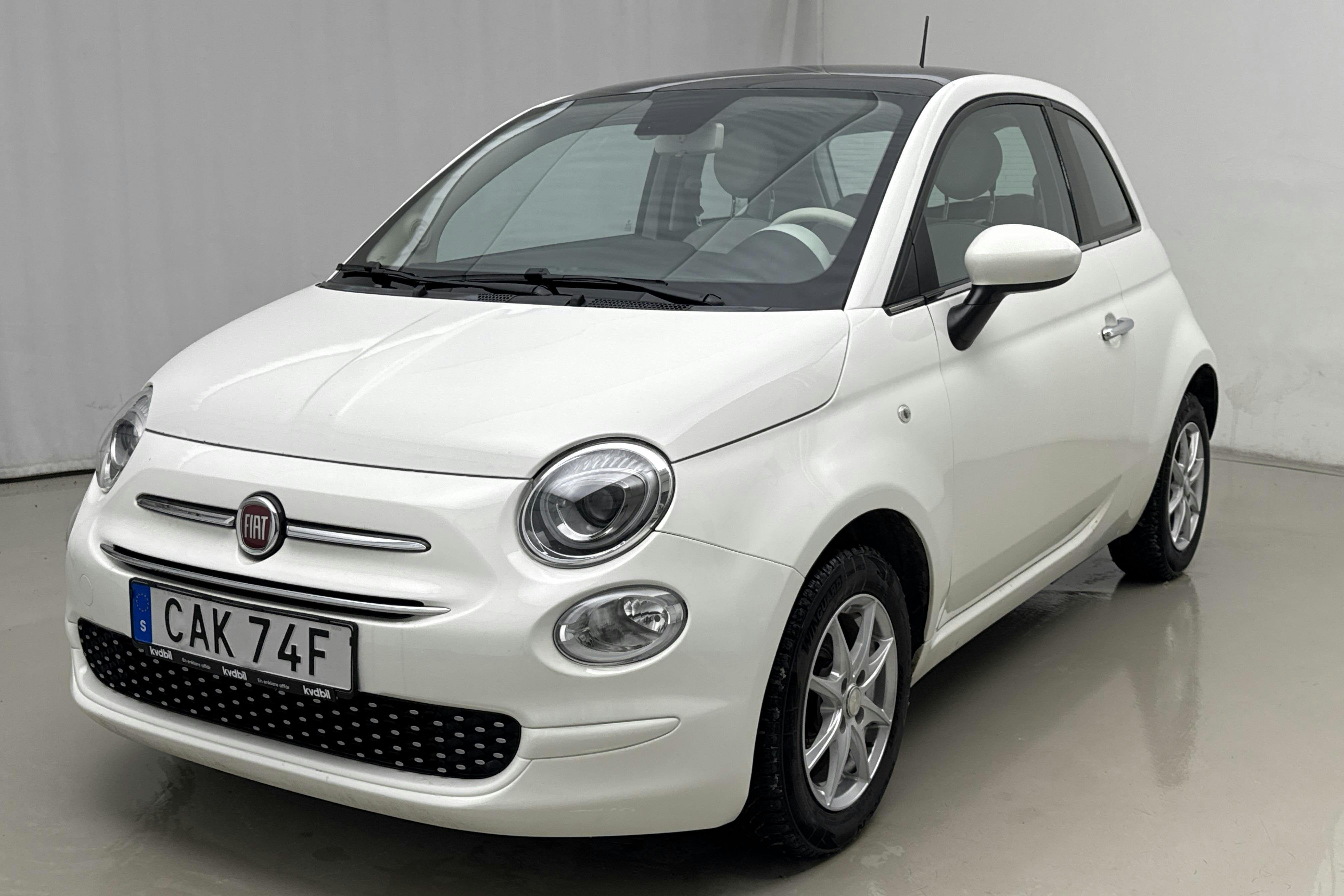 Presentation photo 1 of 15: Fiat 500 1.2 (69hk) - 73 740 km - Manual - white - 2020