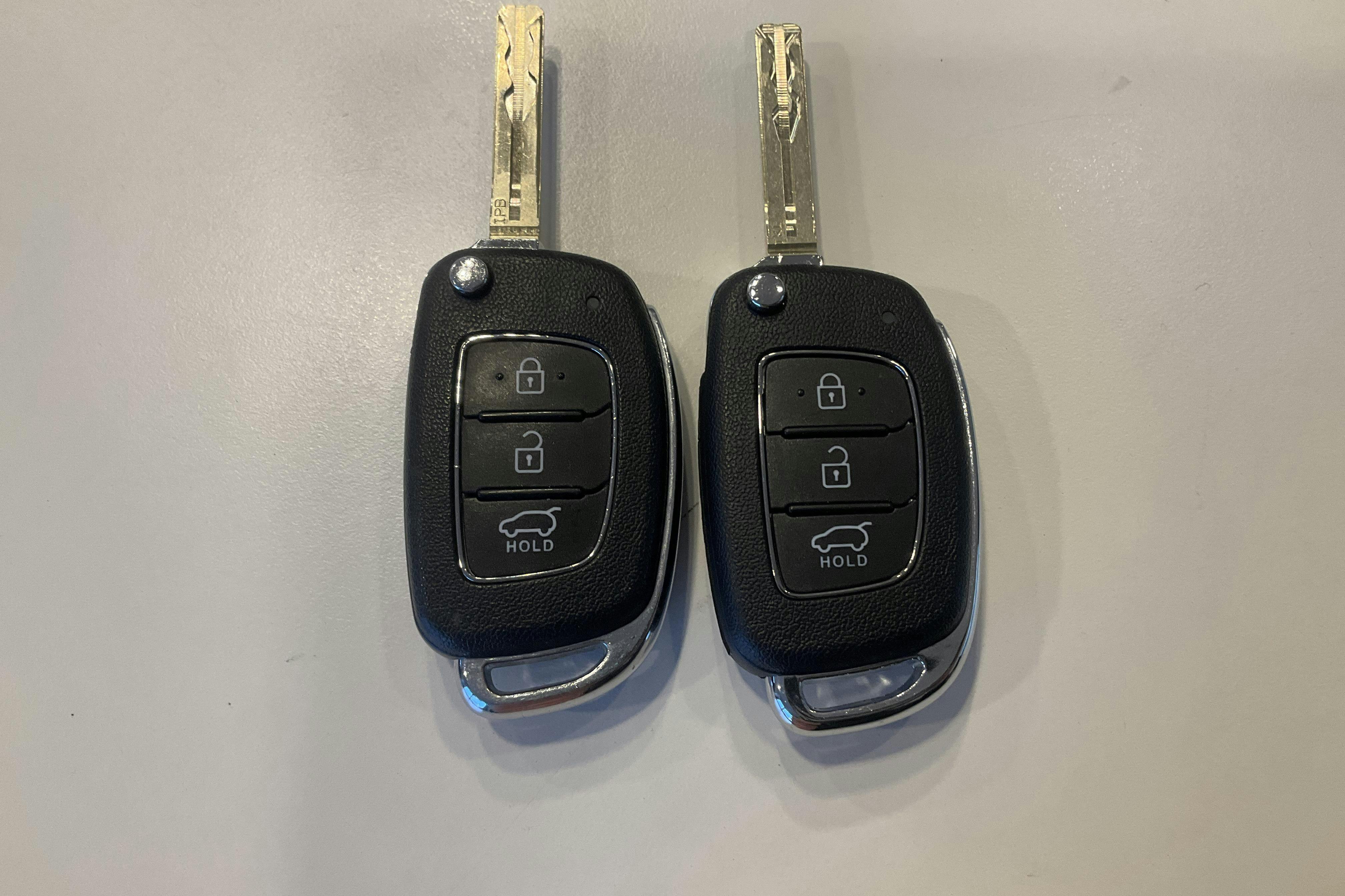 Presentationsfoto 15 av 15: Hyundai i20 1.0 T-GDi (100hk) - 6 353 mil - Automat - grå - 2020