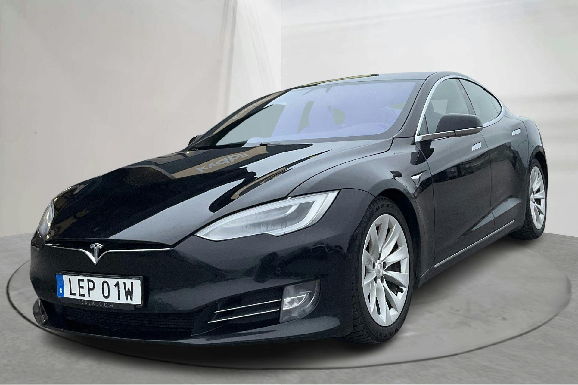 Presentationsfoto 1 av 19: Tesla Model S Dual Motor Long Range AWD - 18 108 mil - Automat - svart - 2021