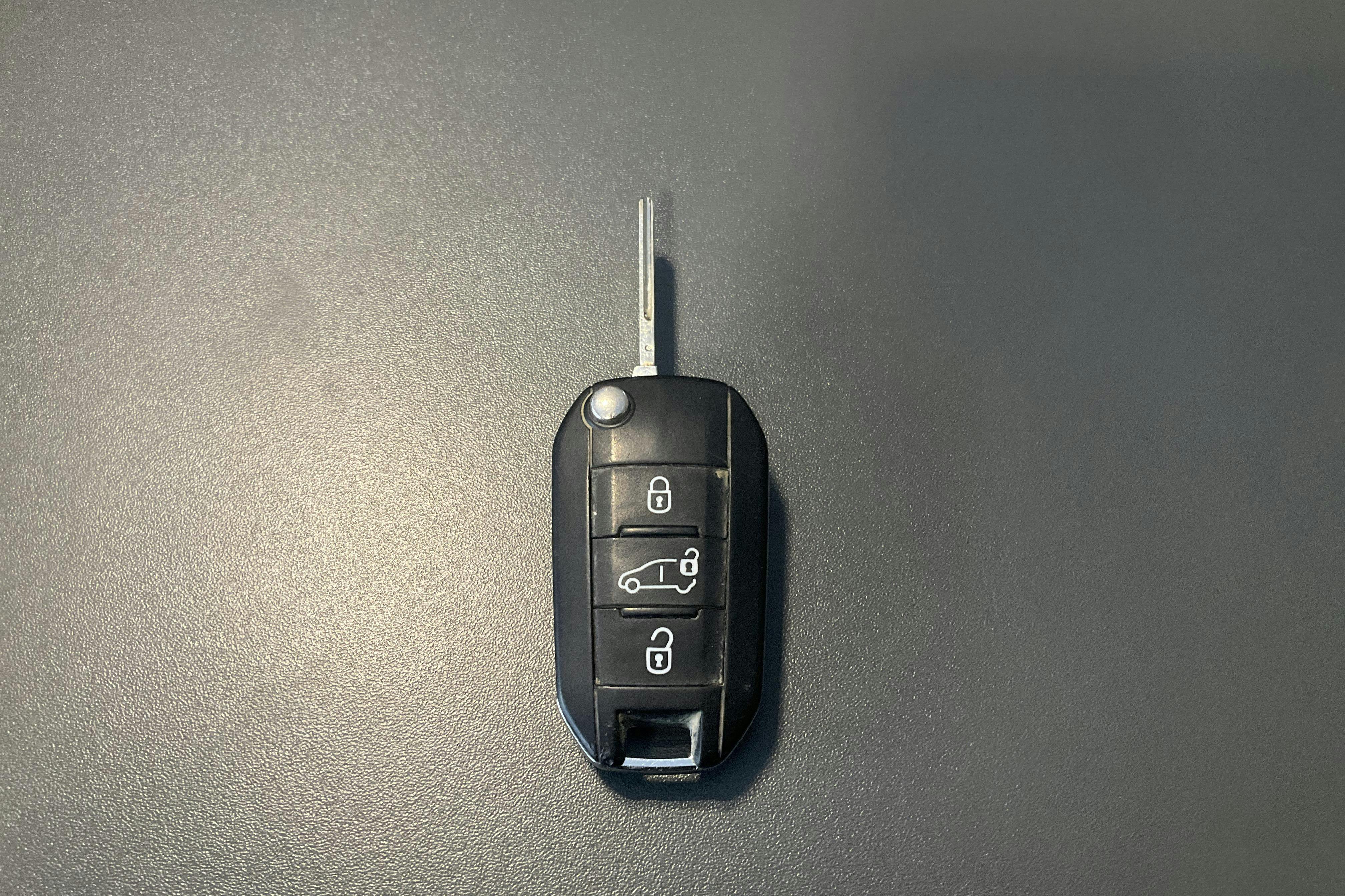 Presentationsfoto 12 av 12: Peugeot Expert BlueHDi Skåp (95hk) - 15 885 mil - Manuell - 2018