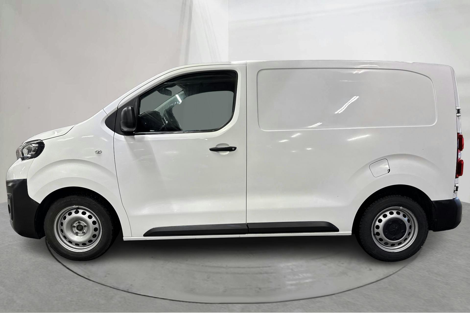 Presentationsfoto 2 av 12: Peugeot Expert BlueHDi Skåp (95hk) - 15 885 mil - Manuell - 2018