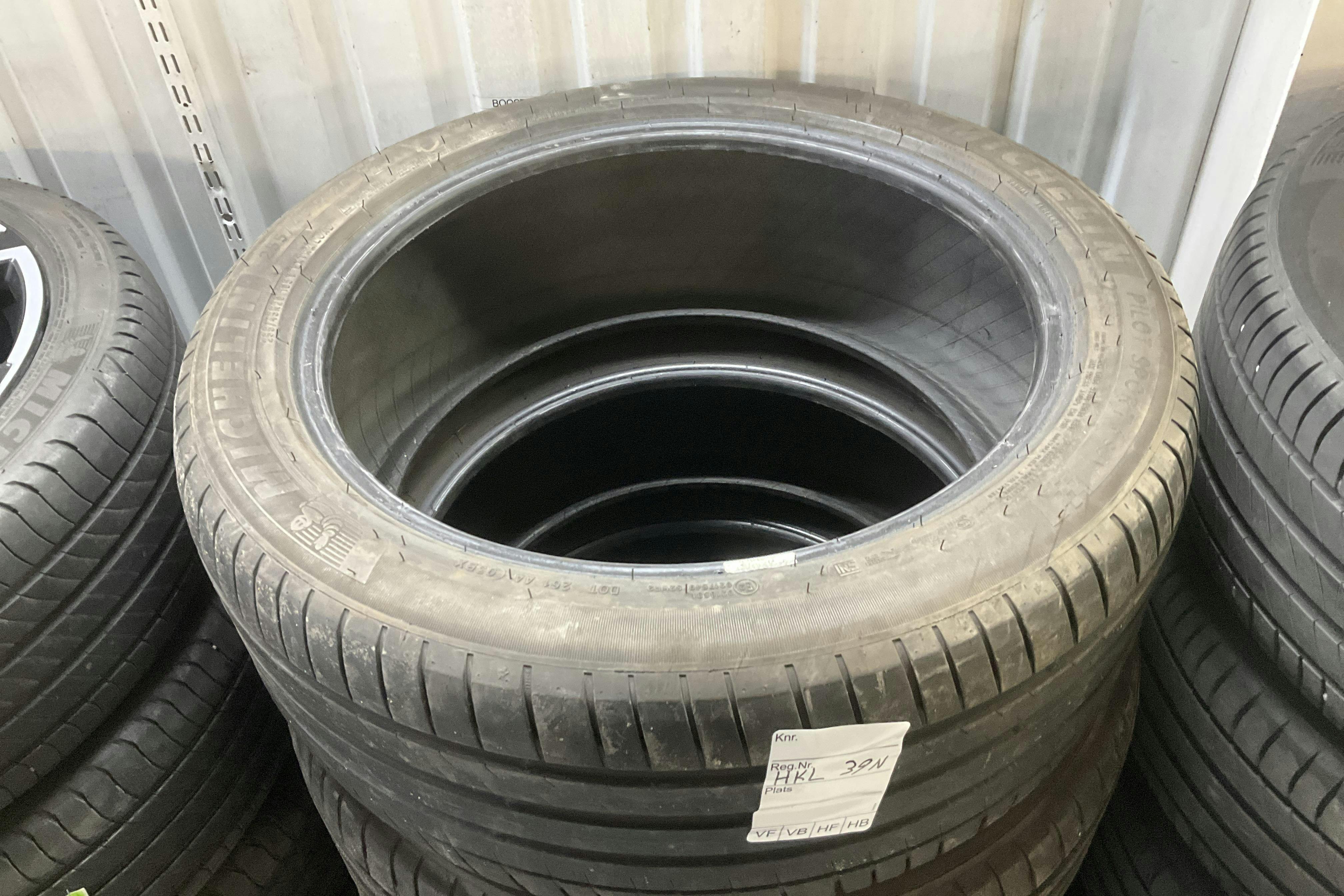 Presentation photo 14 of 14: Audi Q4 40 e-tron 77kWh (204hk) - 93 260 km - Automatic - black - 2022