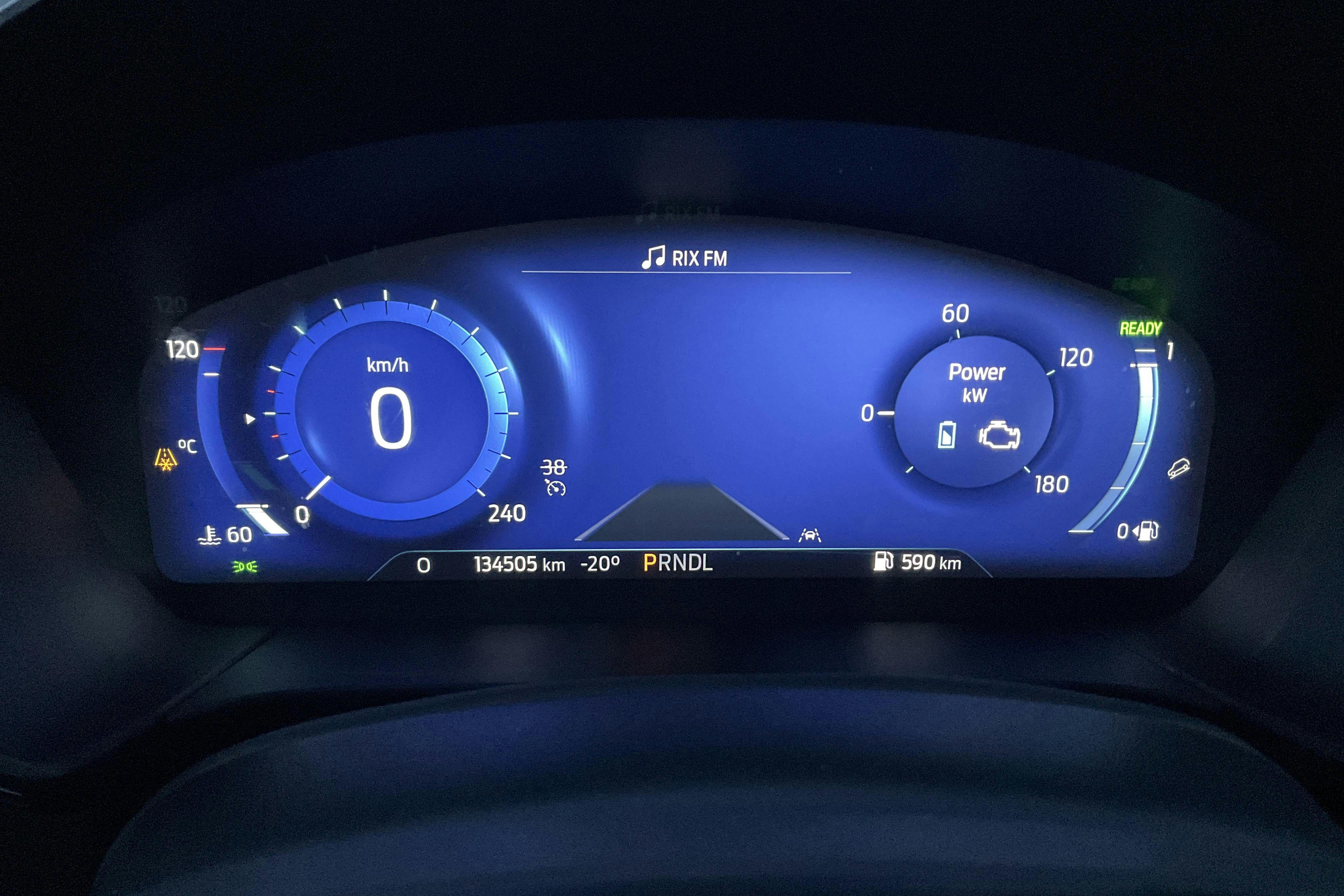 Presentation photo 17 of 17: Ford Kuga 2.5 Elhybrid AWD (190hk) - 134 500 km - Automatic - white - 2021