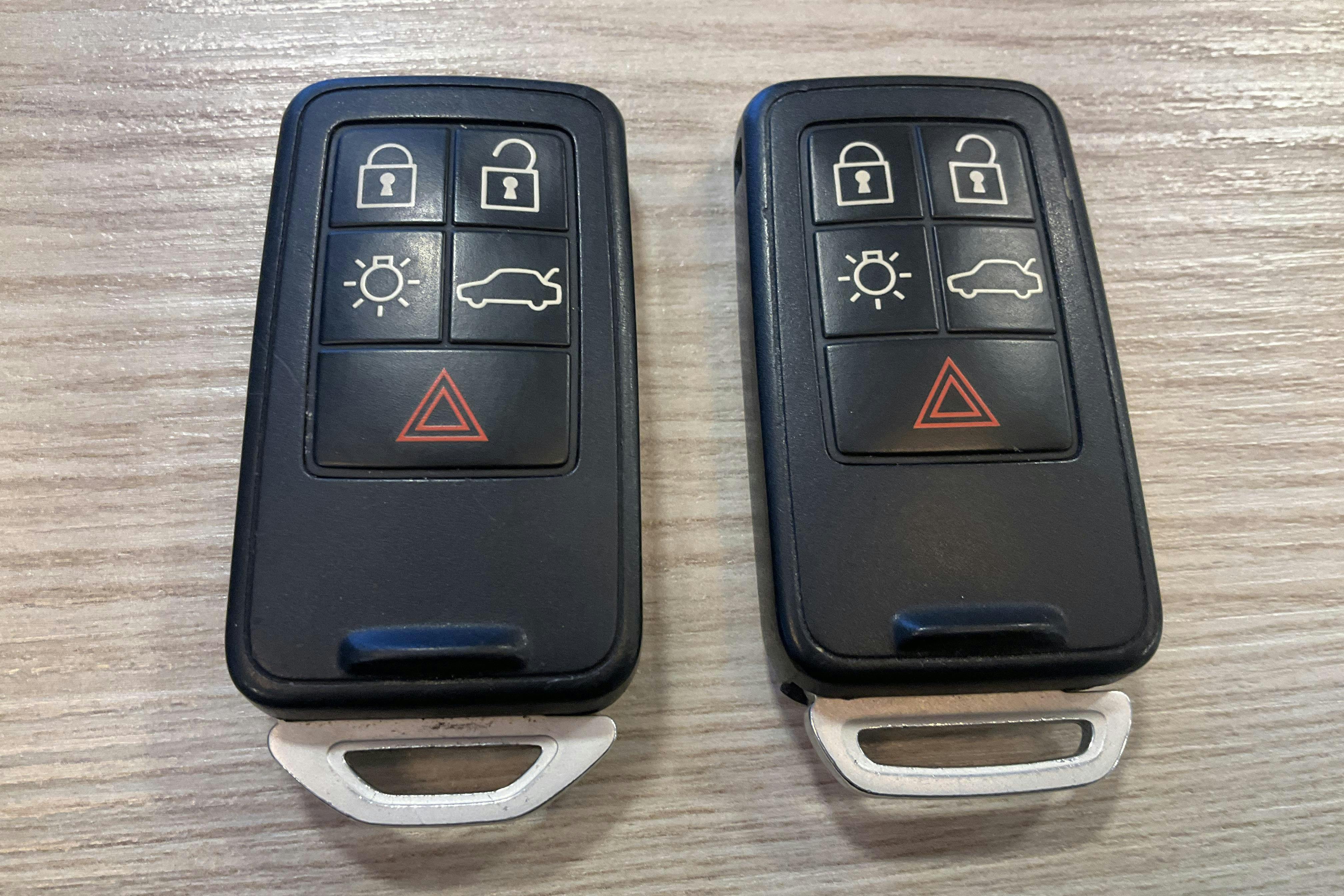 Presentationsfoto 16 av 16: Volvo V40 D4 (177hk) - 18 746 mil - Manuell - blå - 2013