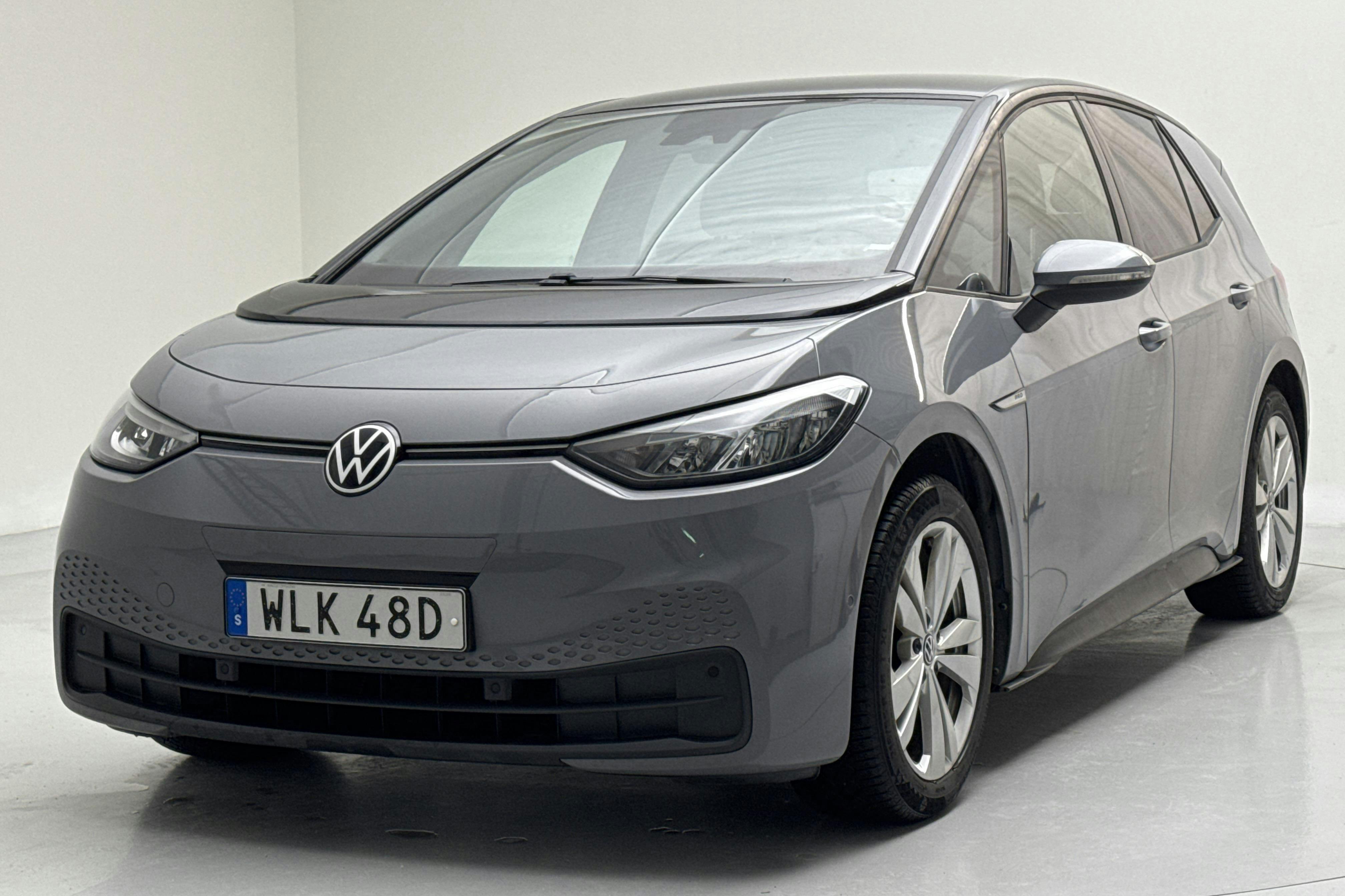 Presentationsfoto 1 av 18: VW ID.3 58kWh (204hk) - 10 514 mil - Automat - grå - 2023
