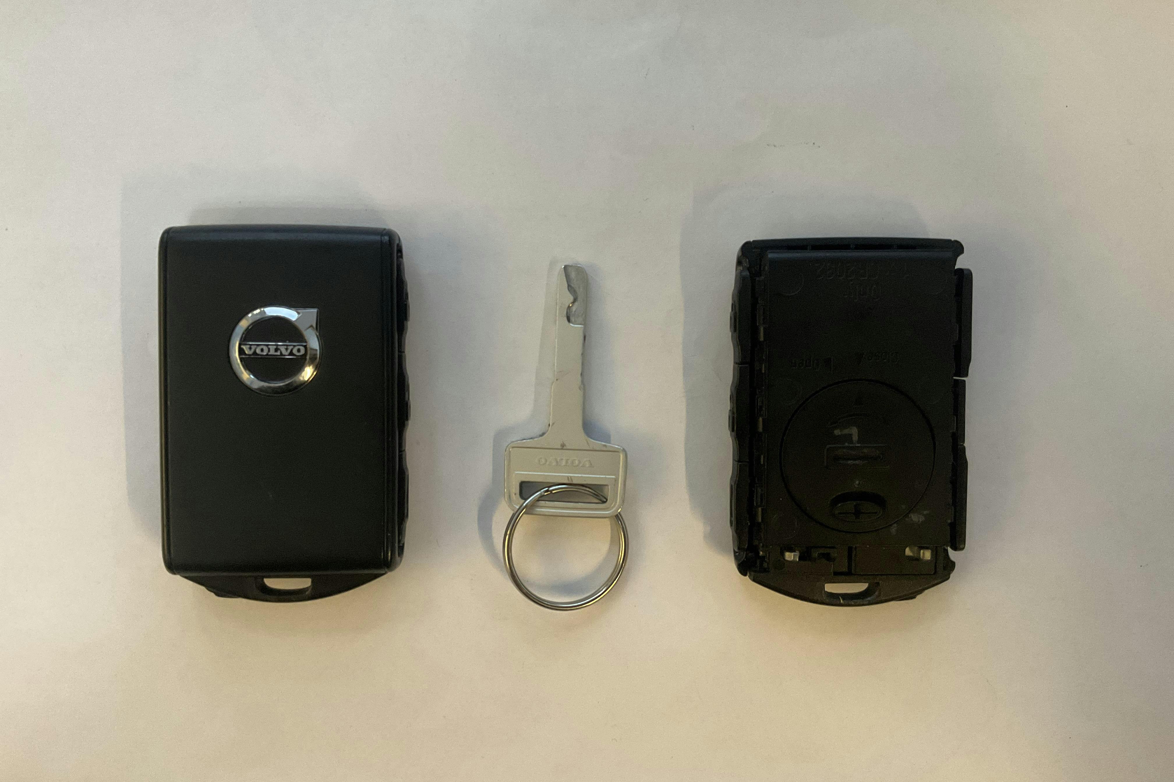 Esitlusfoto 15 aadressil 15: Volvo V60 T5 Cross Country AWD (250hk) - 117 910 km - Automaatne - must - 2020