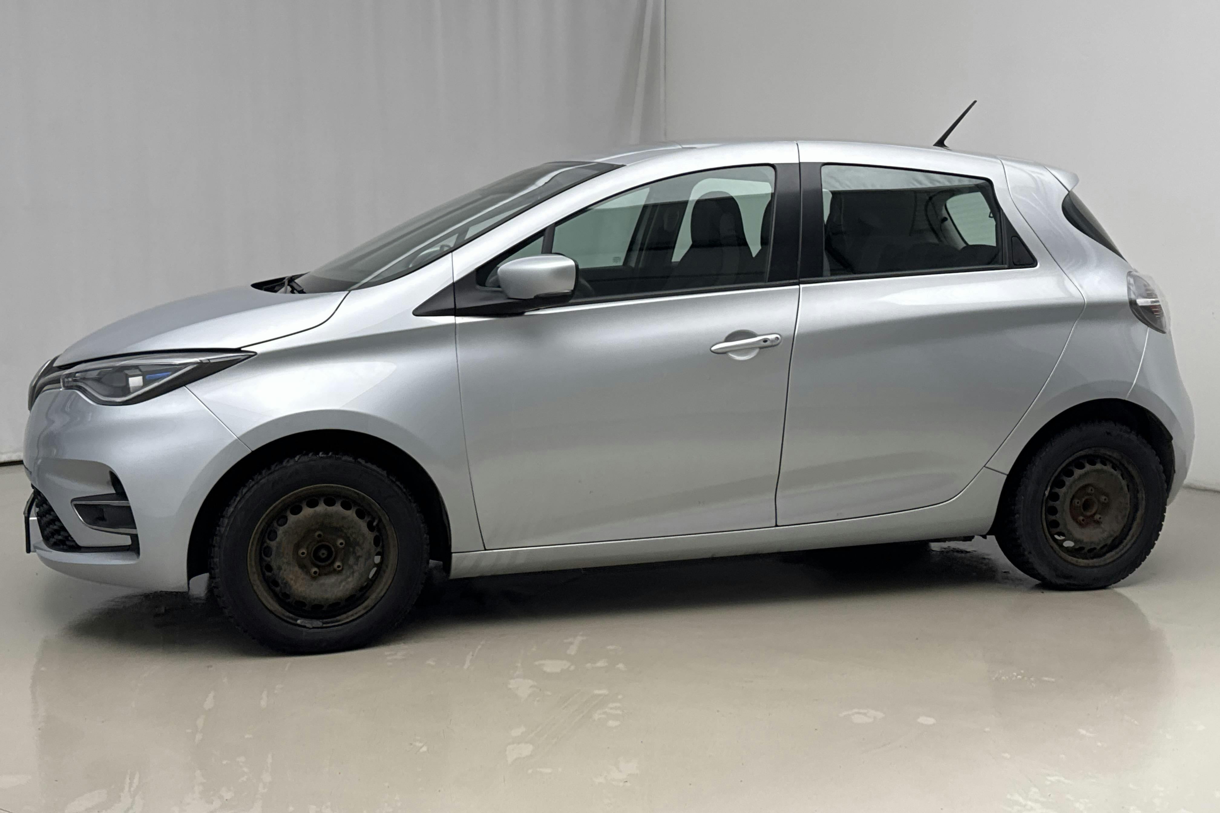 Presentationsfoto 2 av 14: Renault Zoe 52kWh R110 (108hk) - 12 737 mil - Automat - grå - 2020