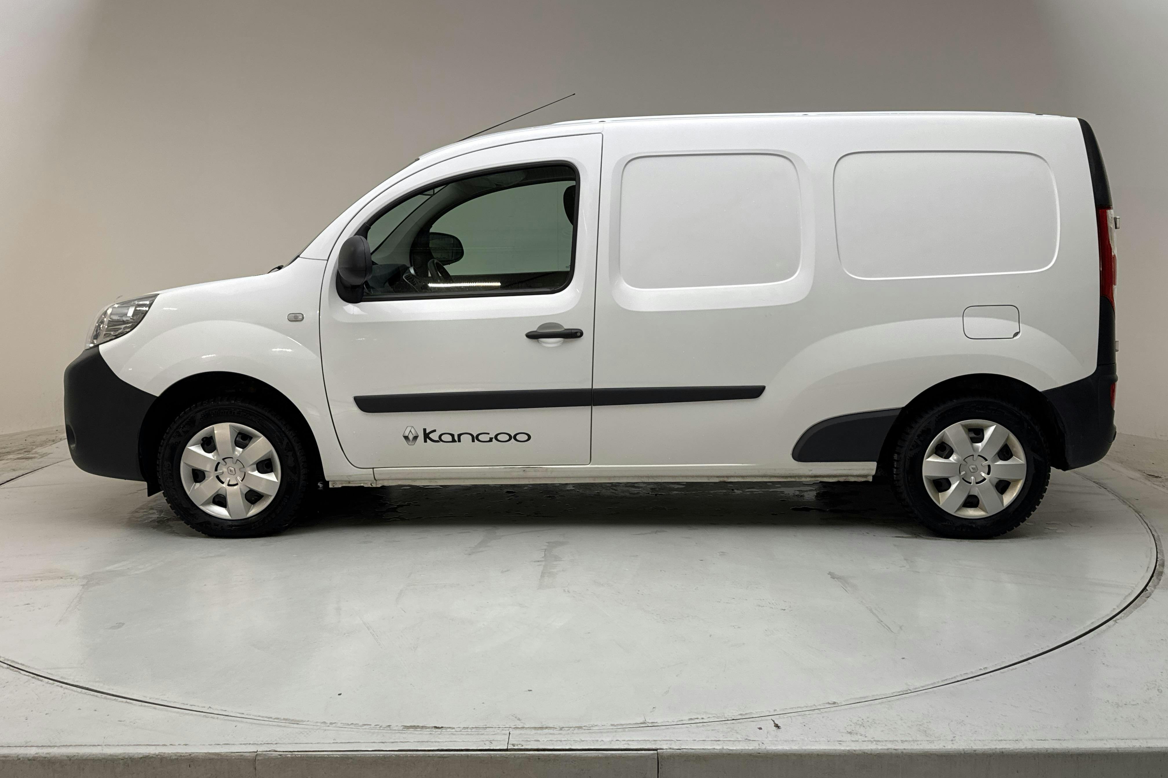 Presentationsfoto 2 av 13: Renault Kangoo 1.5 dCi Maxi Skåp (115hk) - 8 080 mil - Manuell - vit - 2020