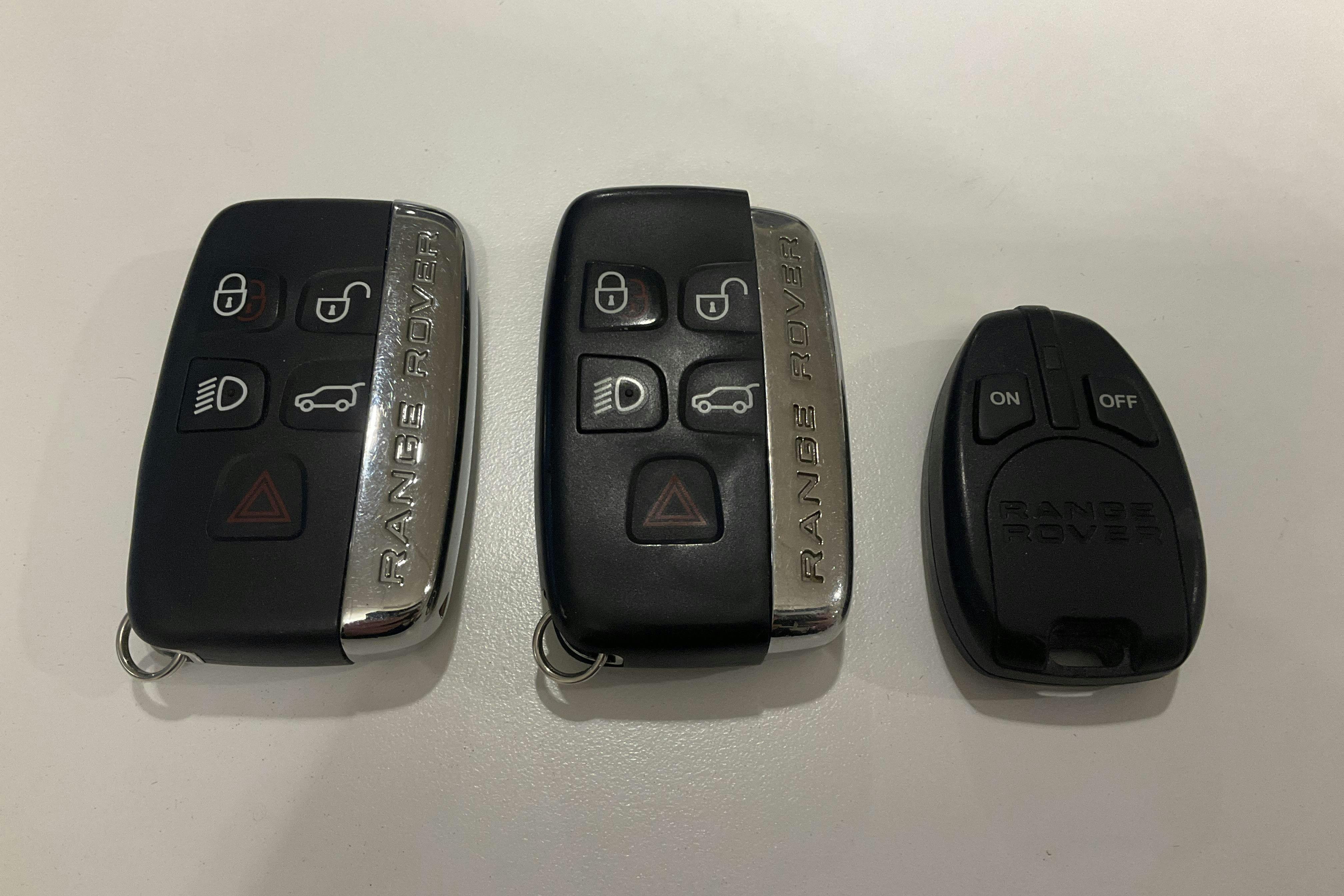 Presentationsfoto 20 av 20: Land Rover Range Rover Velar 2.0 P250 (250hk) - 9 621 mil - Automat - grå - 2019