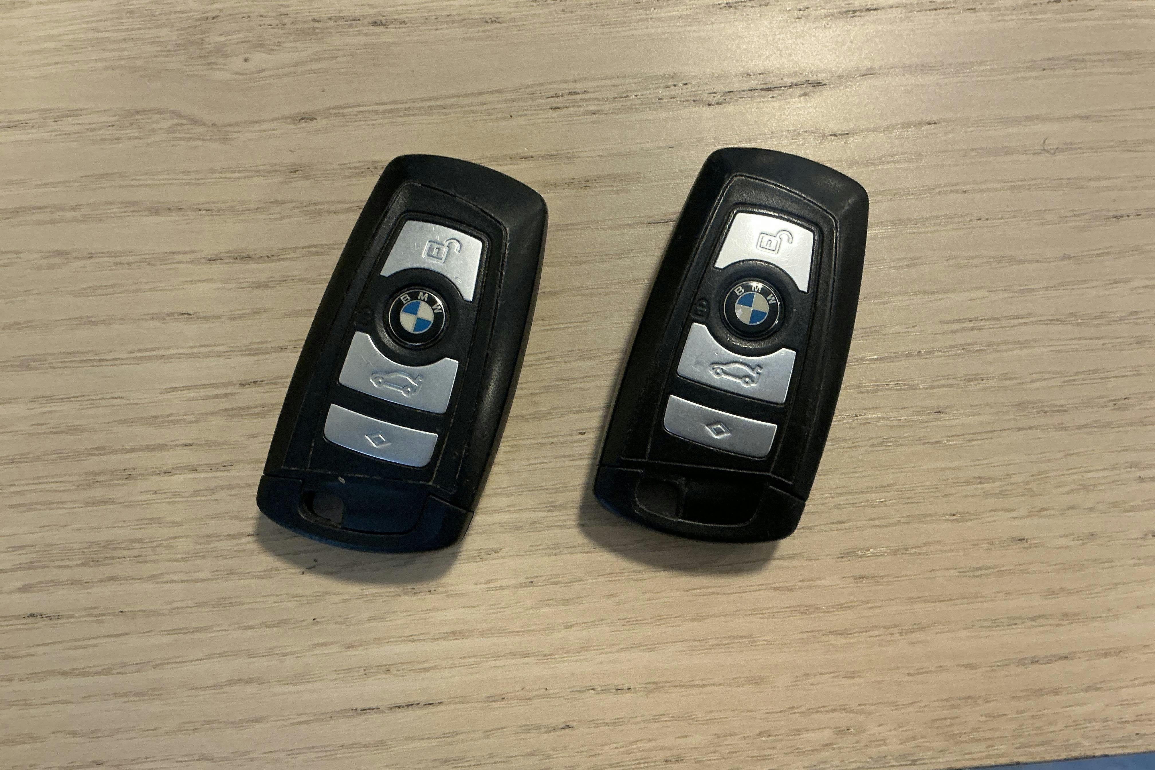 Præsentationsfoto 12 af 12: BMW 520d xDrive Touring, F11 (184hk) - 254 790 kilometer - Salgsautomat - Sort - 2014