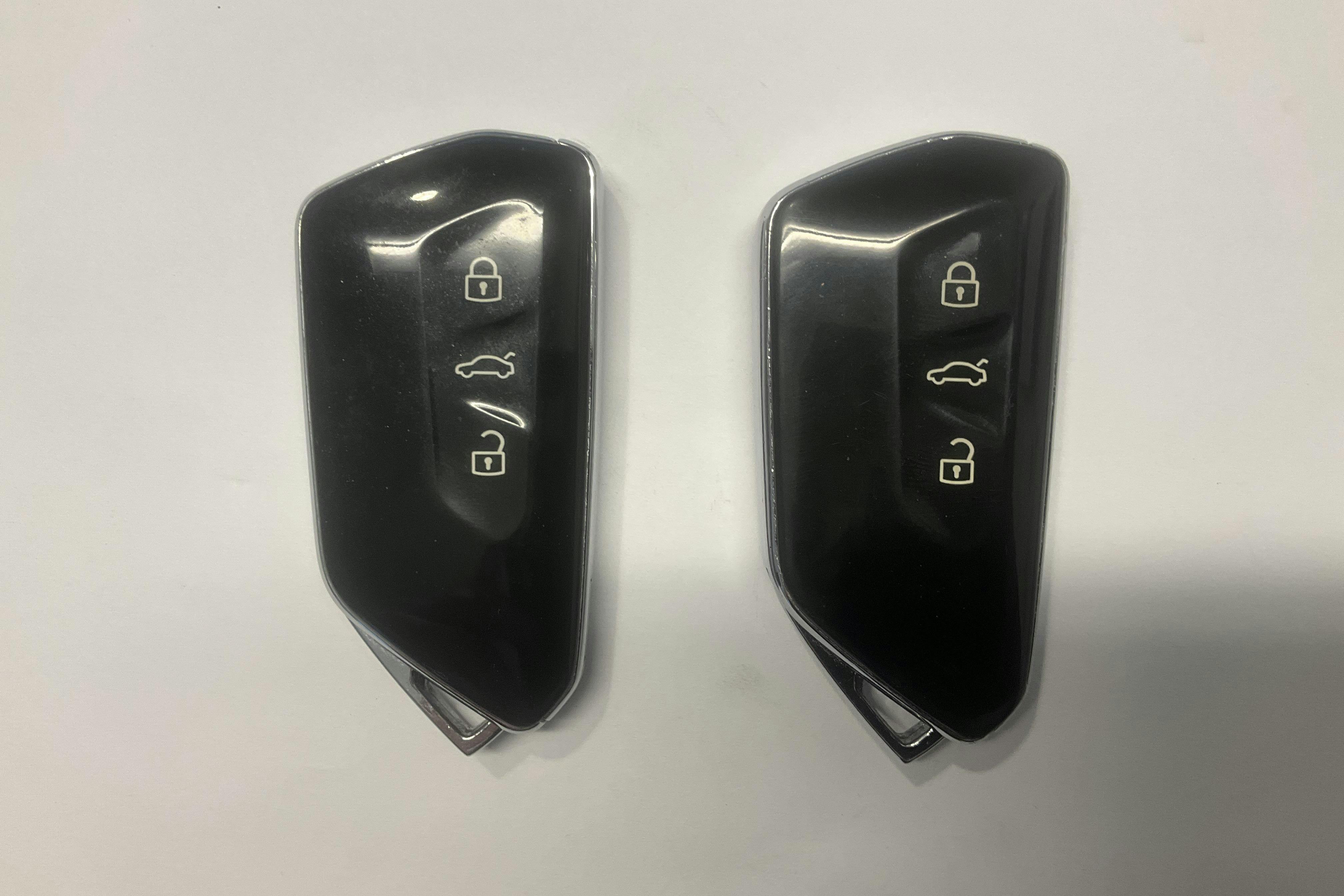 Presentation photo 15 of 15: Skoda Octavia TSI e-Tec mHEV Combi (110hk) - 102 670 km - Automatic - white - 2021