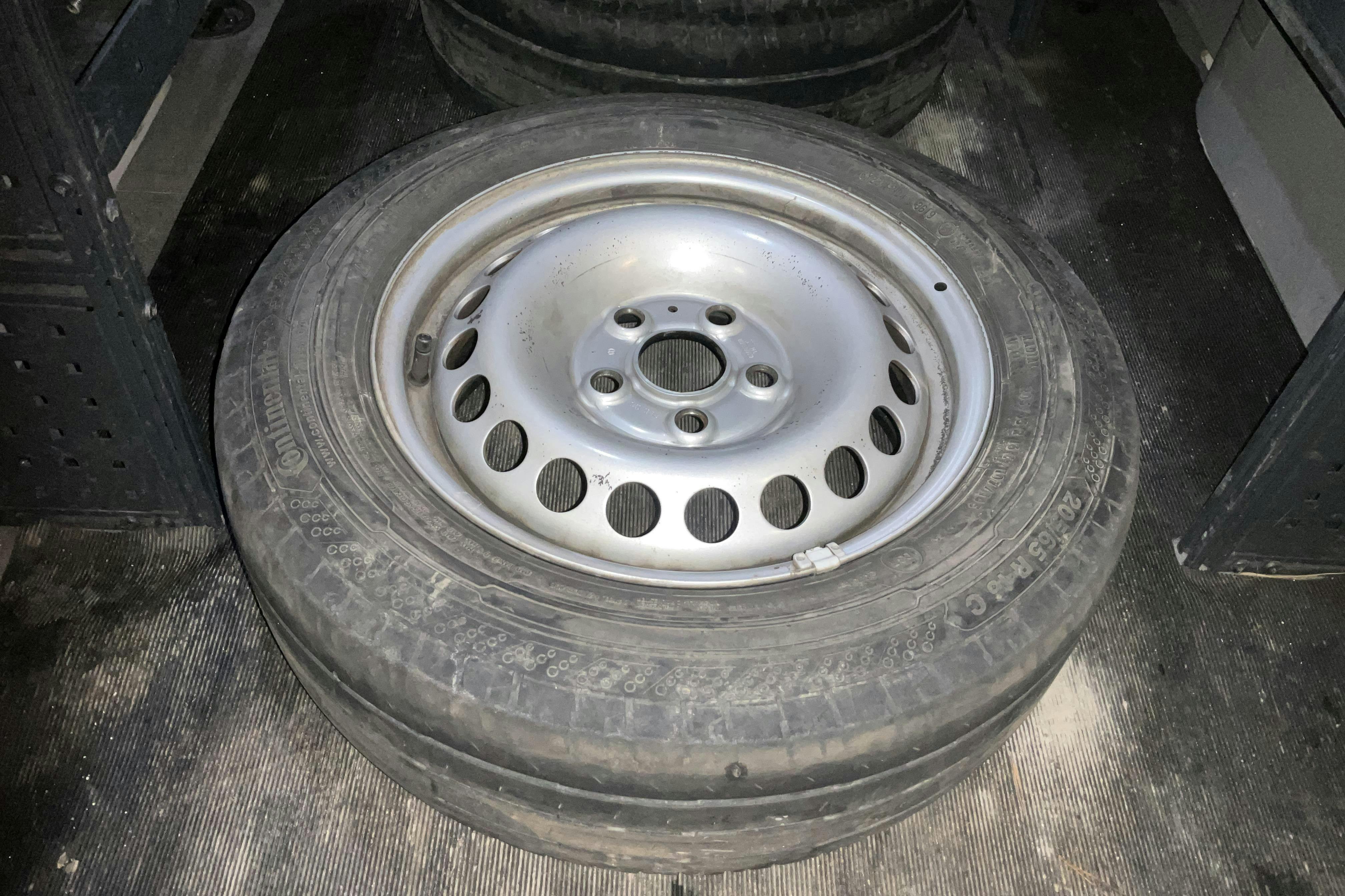 Presentation photo 20 of 20: VW Transporter T6 2.0 TDI BMT Skåp (150hk) - 157 570 km - Automatic - white - 2019