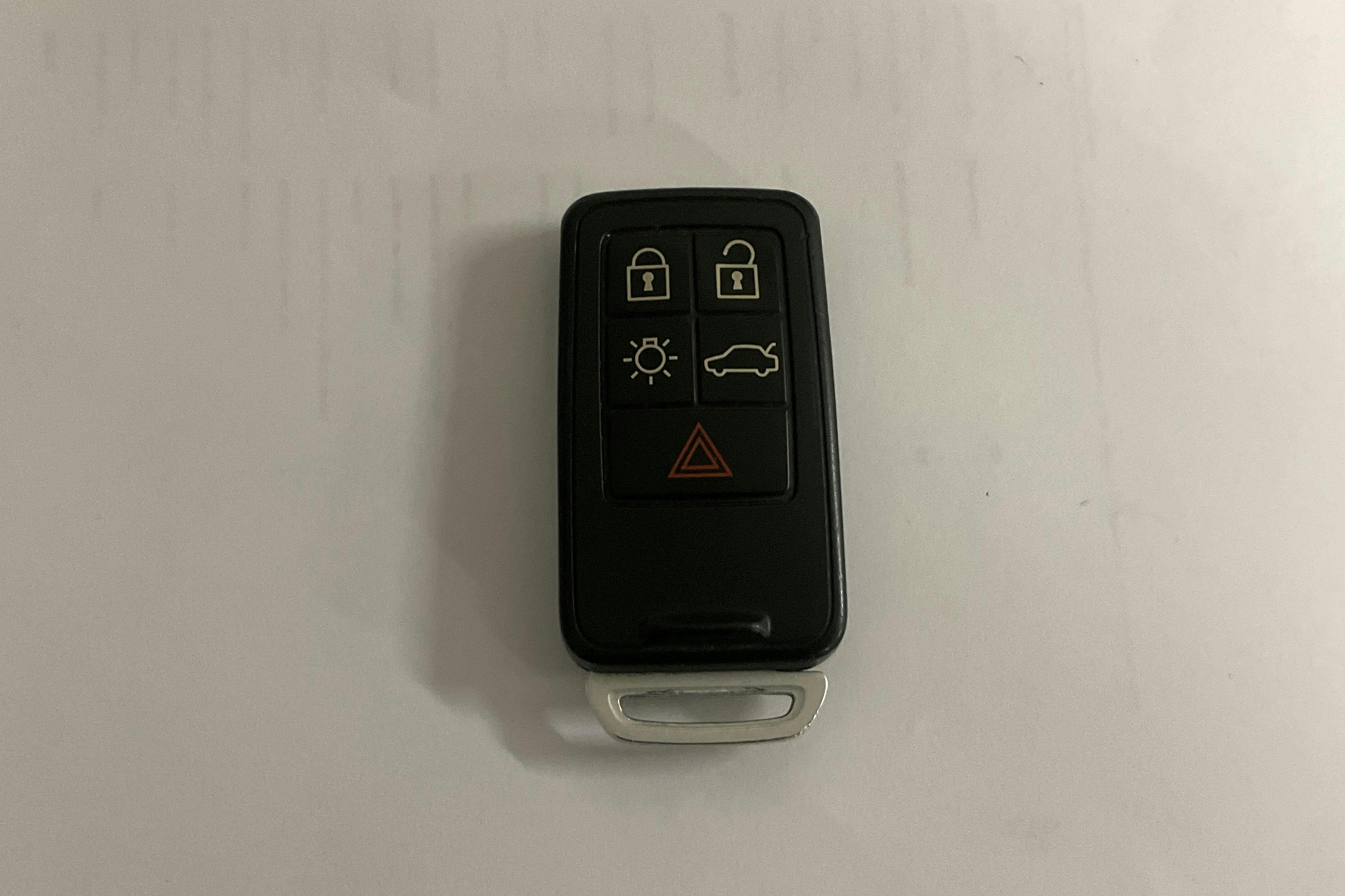 Presentation photo 14 of 14: Volvo V60 D2 (120hk) - 145 960 km - Manual - silver - 2017