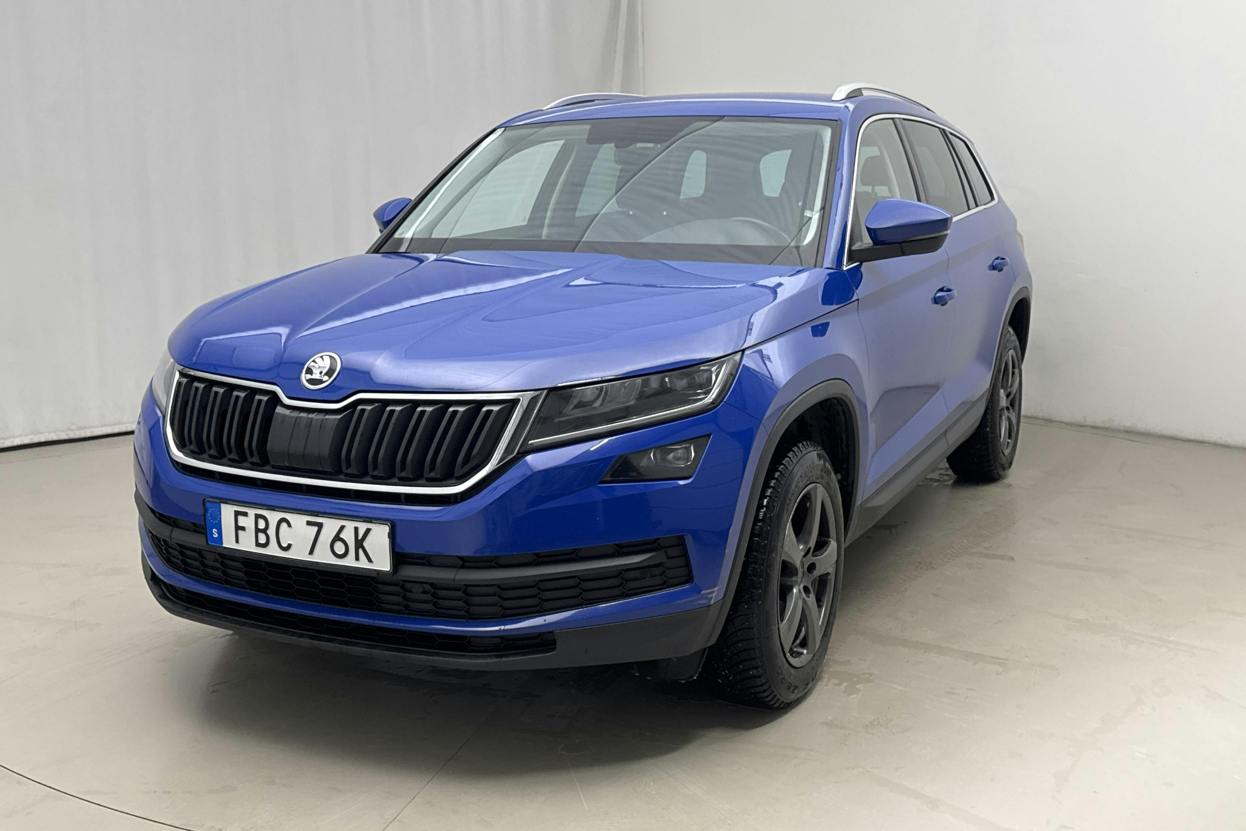 Presentationsfoto 1 av 17: Skoda Kodiaq 2.0 TSI 4X4 (190hk) - 16 446 mil - Automat - blå - 2021