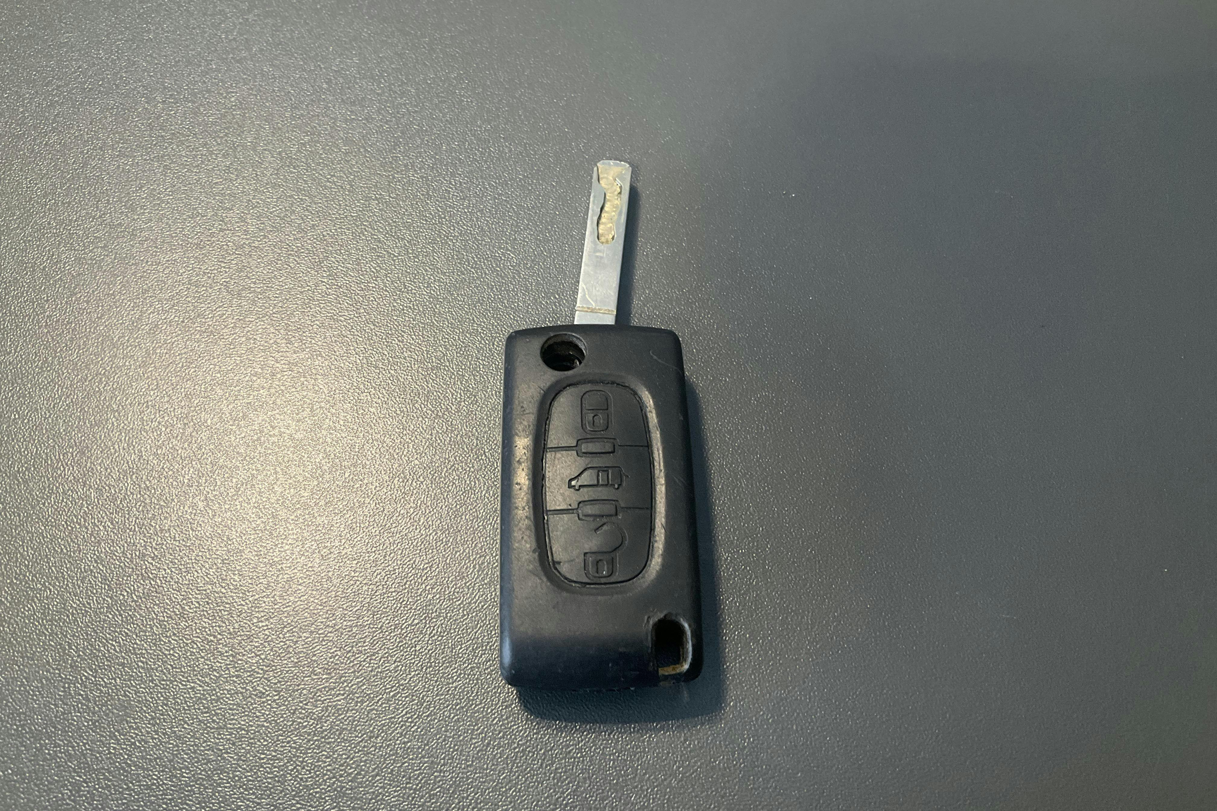 Presentationsfoto 15 av 15: Peugeot Partner Electric (67hk) - 4 545 mil - Automat - vit - 2015