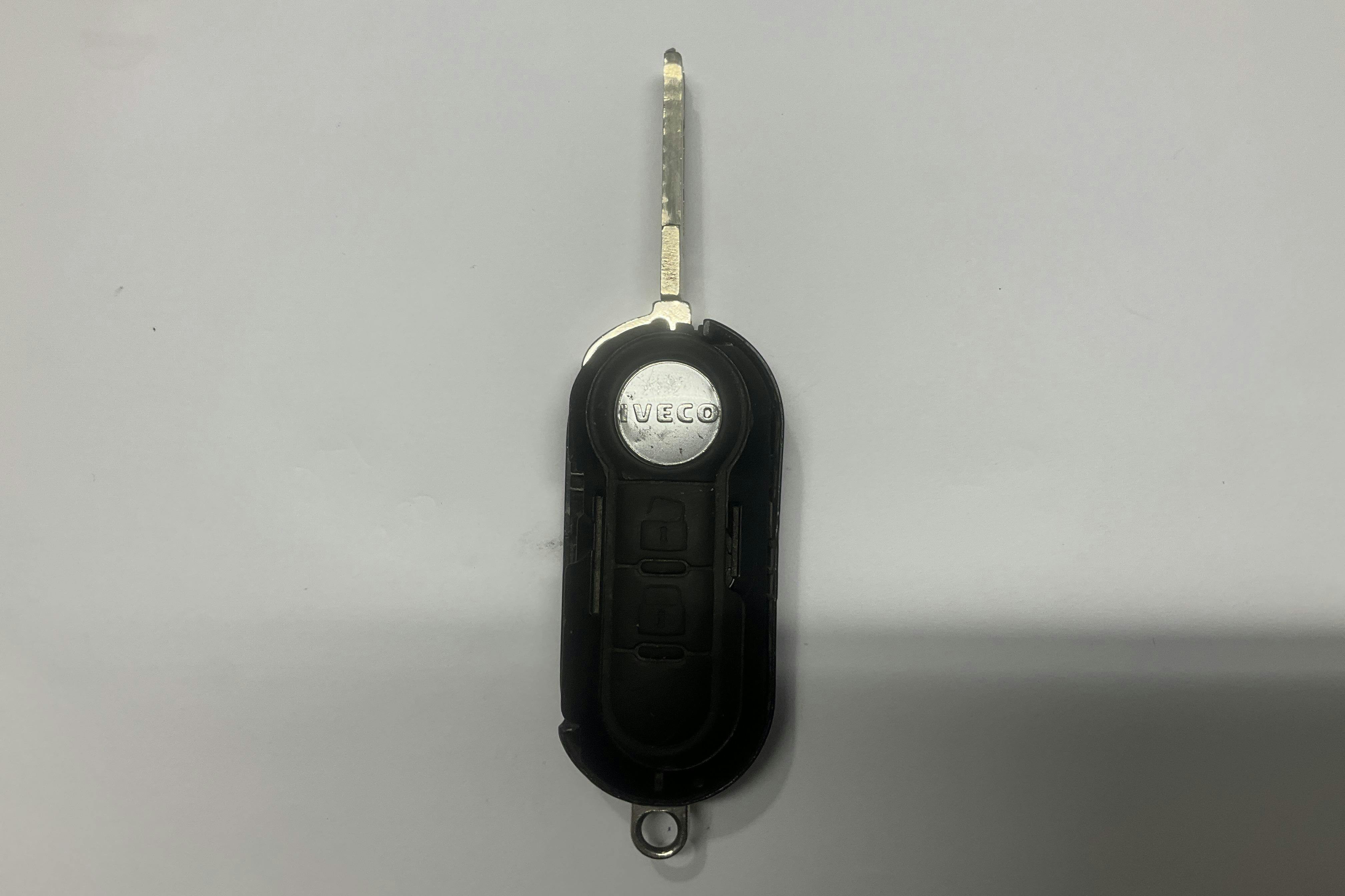 Esitlusfoto 21 aadressil 21: Iveco Daily 35 2.3 Volymskåp (156hk) - 207 080 km - Automaatne - valge - 2018