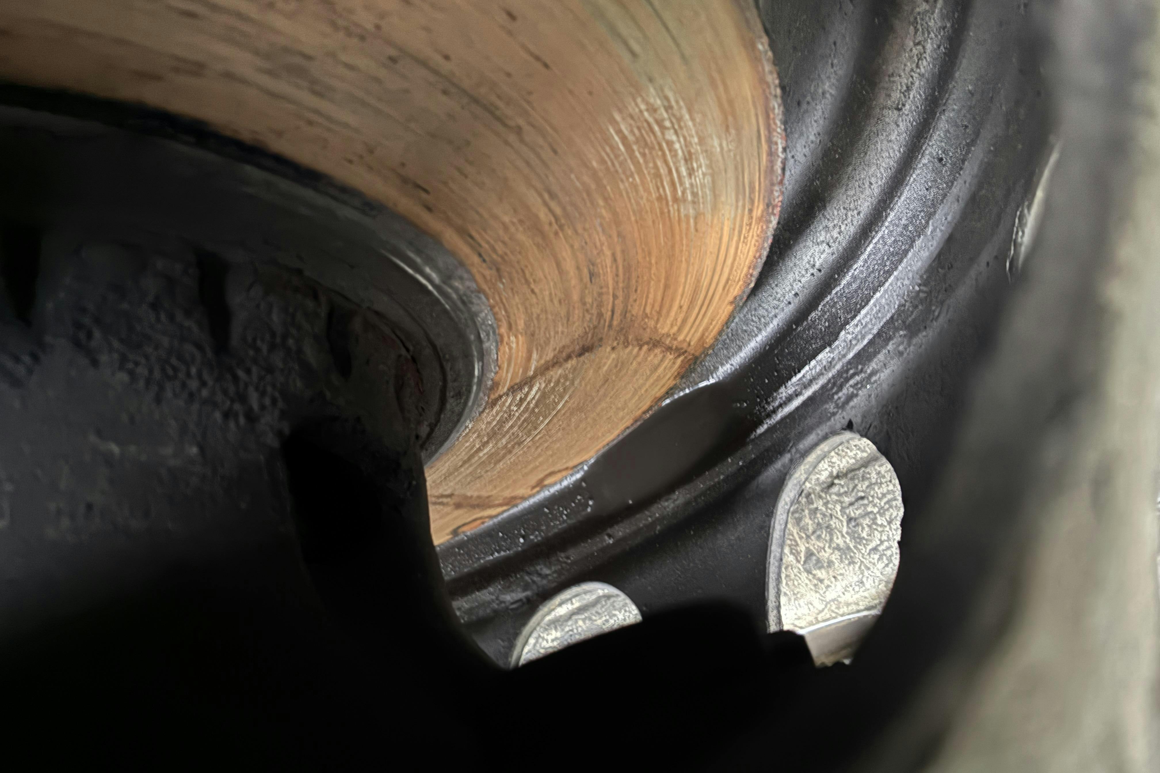 Esittelykuva 131 osoitteesta 131: VOLVO FM330 - 909 004 km - Automaattinen - Light Blue - 2016