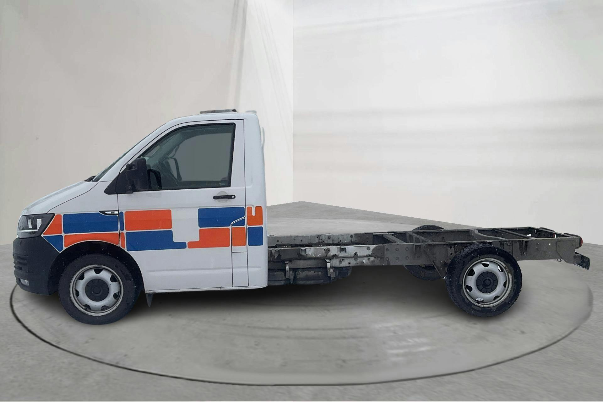 Præsentationsfoto 2 af 11: VW Transporter T6 2.0 TDI BMT (150hk) - 95 280 kilometer - Salgsautomat - Hvid - 2019