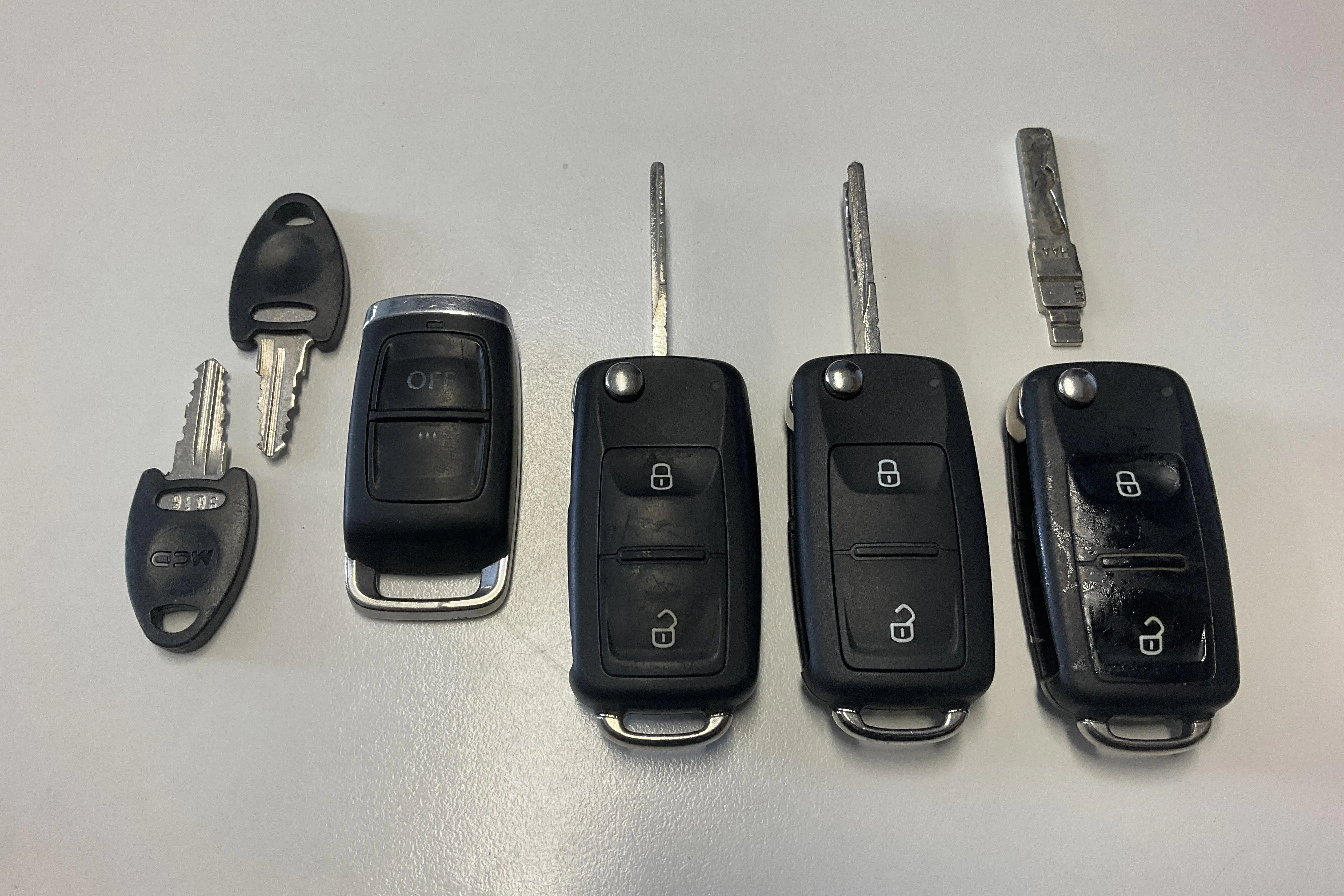 Presentationsfoto 11 av 11: VW Transporter T6 2.0 TDI BMT (150hk) - 10 322 mil - Automat - vit - 2019