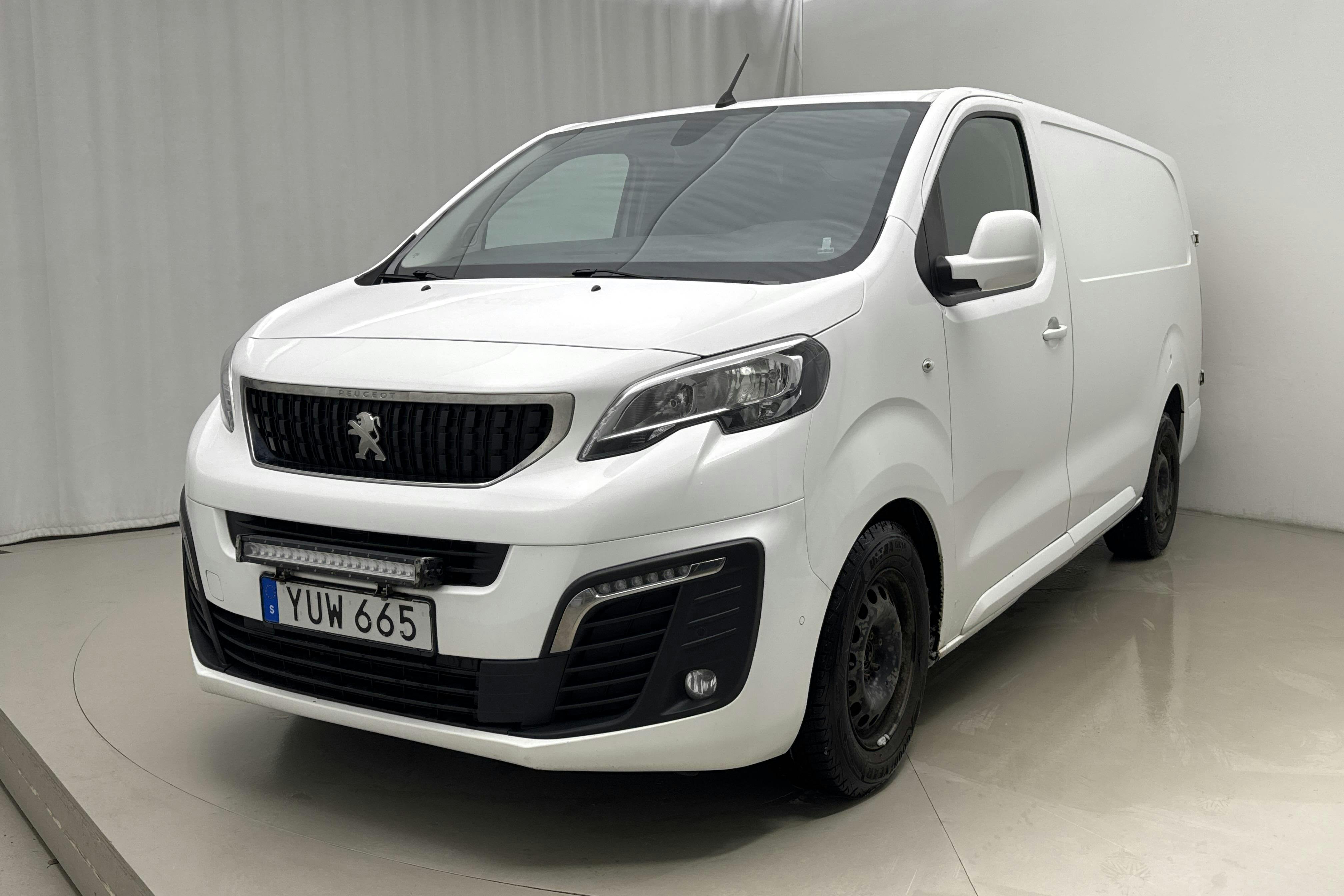 Presentation photo 1 of 19: Peugeot Expert BlueHDi Skåp (177hk) - 199 320 km - Automatic - white - 2019