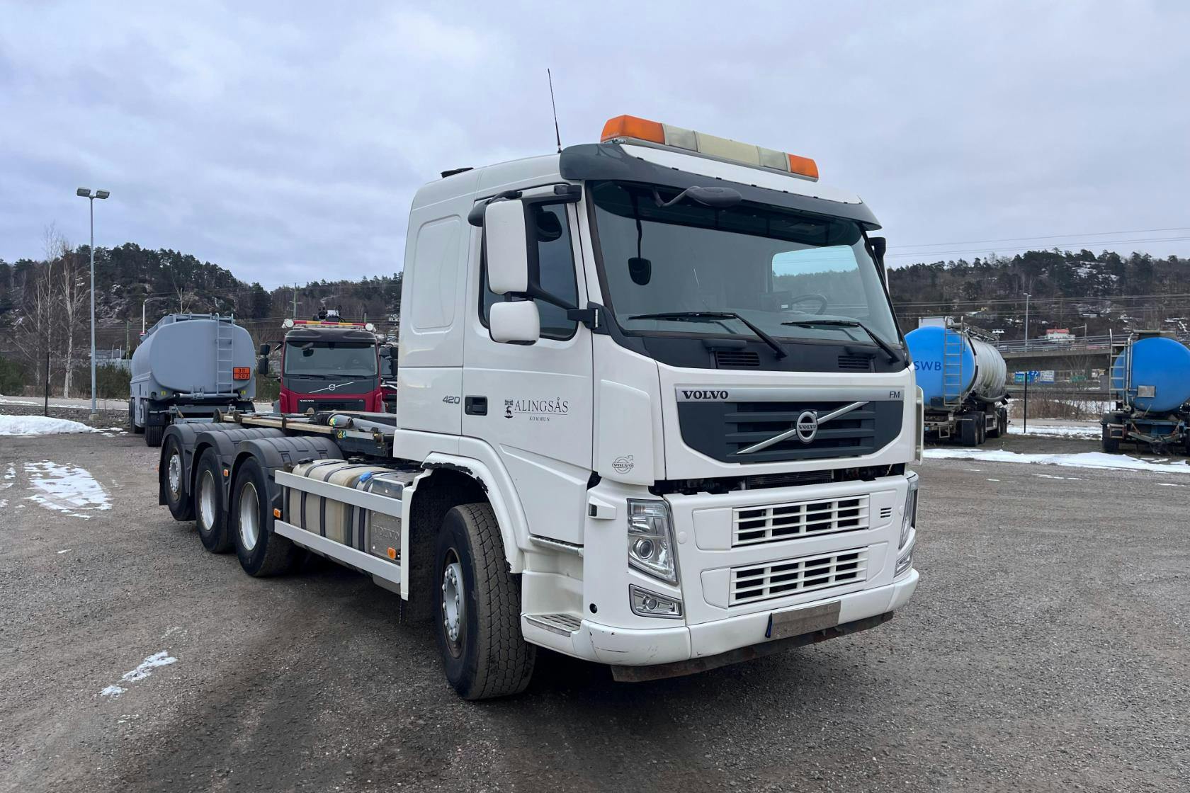 Esittelykuva 2 osoitteesta 103: VOLVO FM420 - 2 797 820 km - Automaattinen - valkoinen - 2012