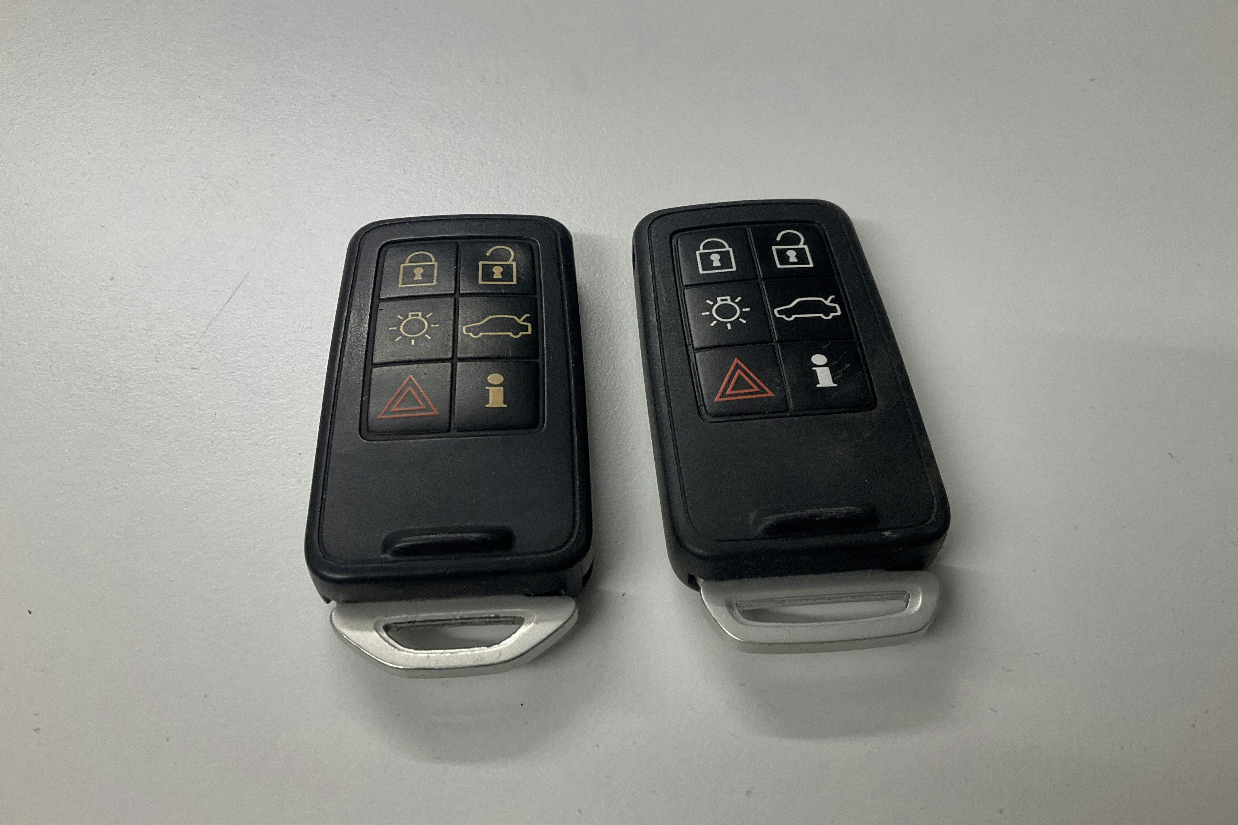 Præsentationsfoto 14 af 14: Volvo XC60 D4 AWD (190hk) - 163 010 kilometer - Salgsautomat - Sort - 2017